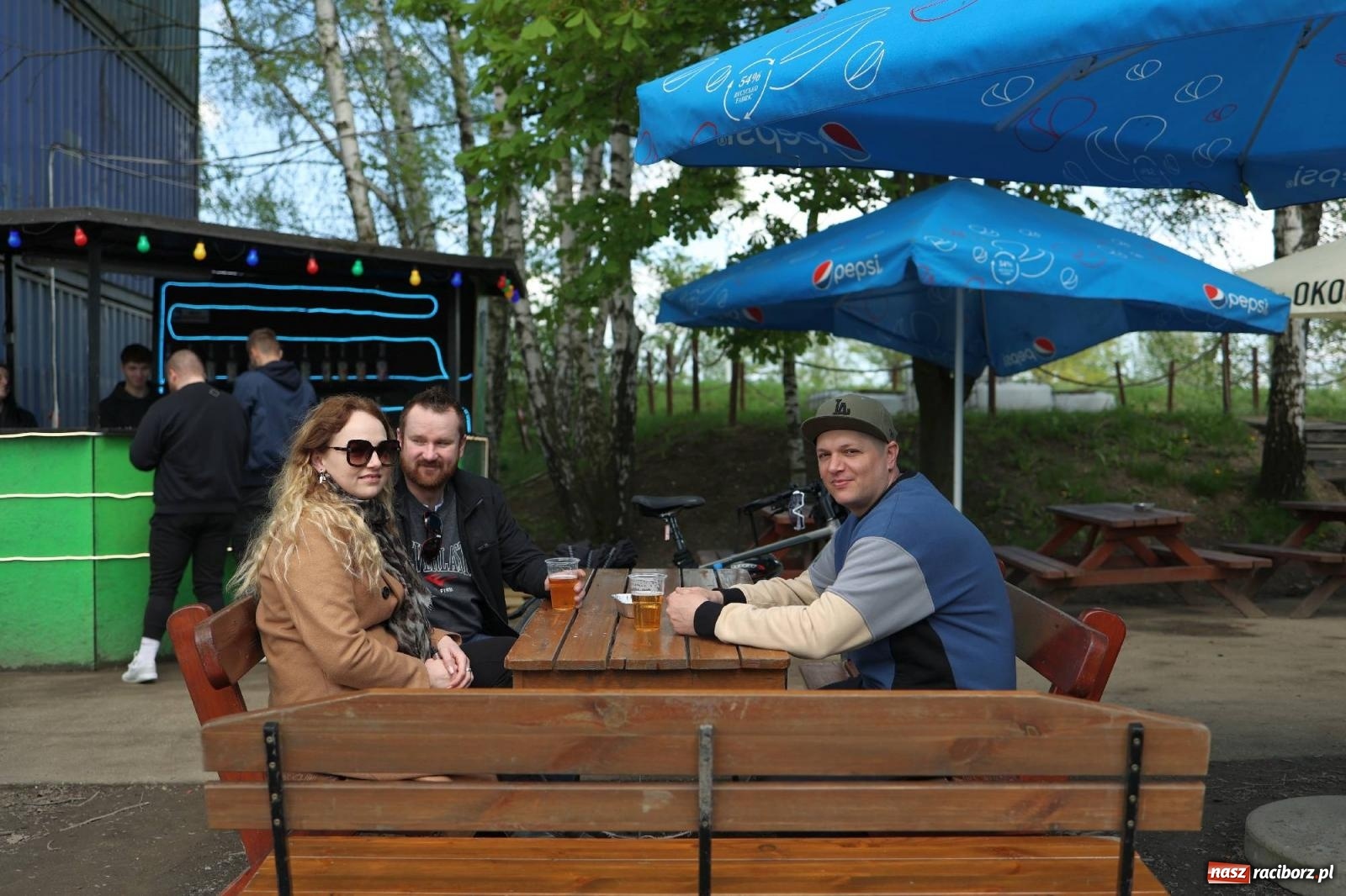 Zdjęcie w galerii na portalu naszraciborz.pl: Petrol Beach w Bukowie. Dwudniowe święto dla fanów motoryzacji [FOTO] wiadomości z regionu
