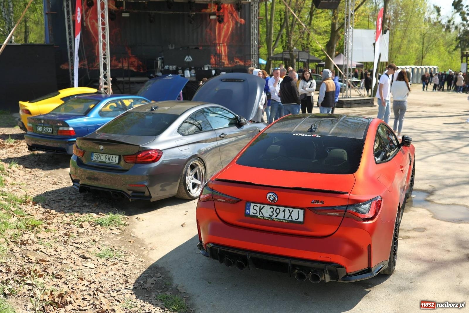 Zdjęcie w galerii na portalu naszraciborz.pl: Petrol Beach w Bukowie. Dwudniowe święto dla fanów motoryzacji [FOTO] wiadomości z regionu