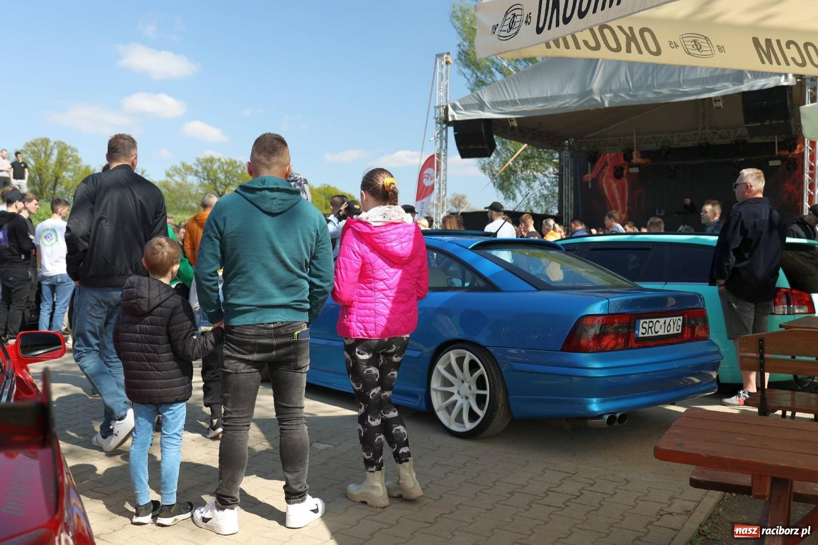 Zdjęcie w galerii na portalu naszraciborz.pl: Petrol Beach w Bukowie. Dwudniowe święto dla fanów motoryzacji [FOTO] wiadomości z regionu