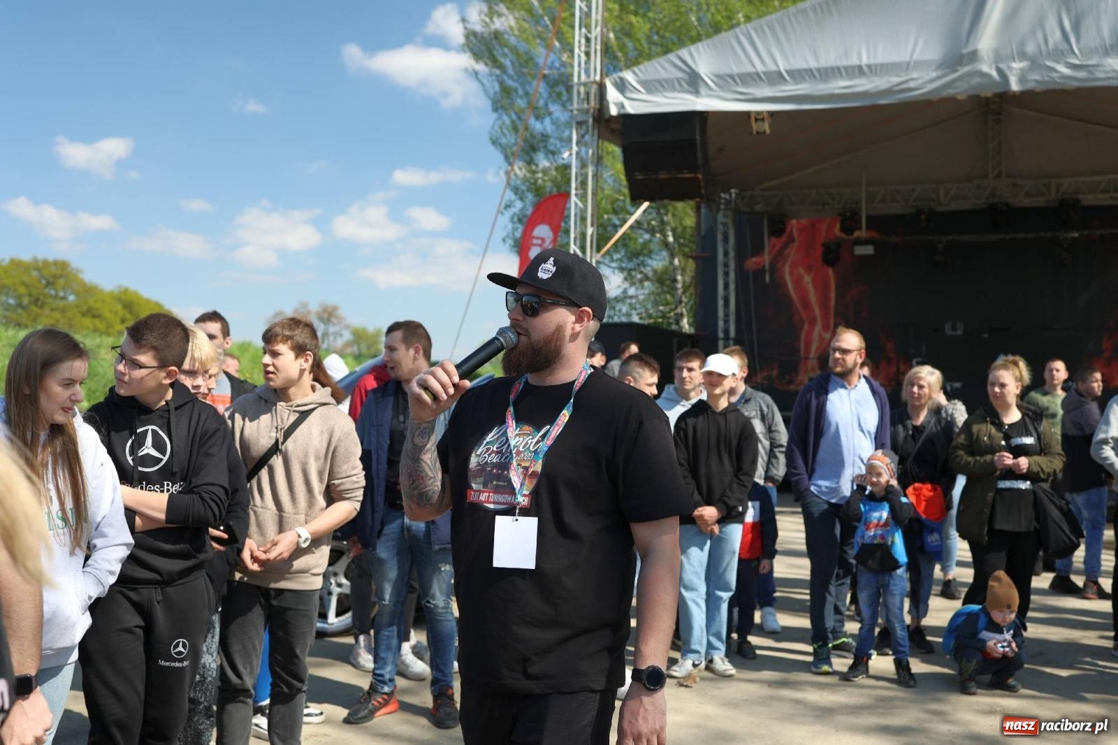 Zdjęcie w galerii na portalu naszraciborz.pl: Petrol Beach w Bukowie. Dwudniowe święto dla fanów motoryzacji [FOTO] wiadomości z regionu