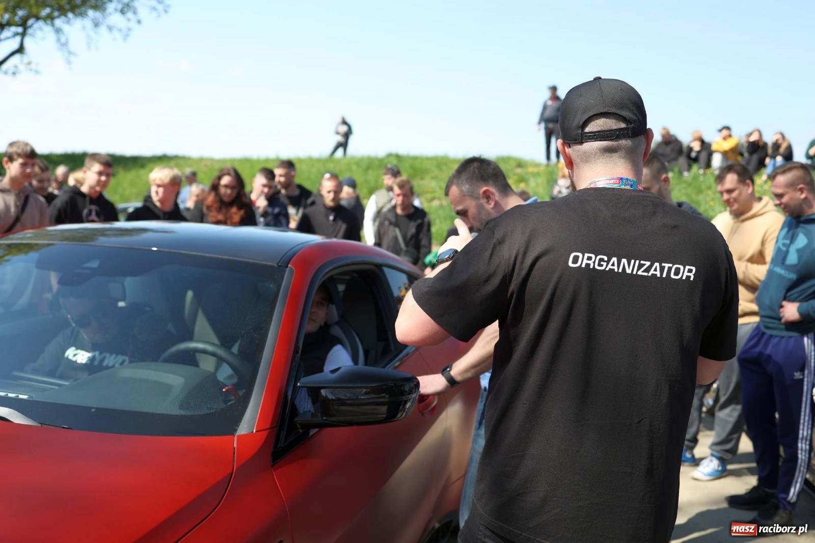 Zdjęcie w galerii na portalu naszraciborz.pl: Petrol Beach w Bukowie. Dwudniowe święto dla fanów motoryzacji [FOTO] wiadomości z regionu