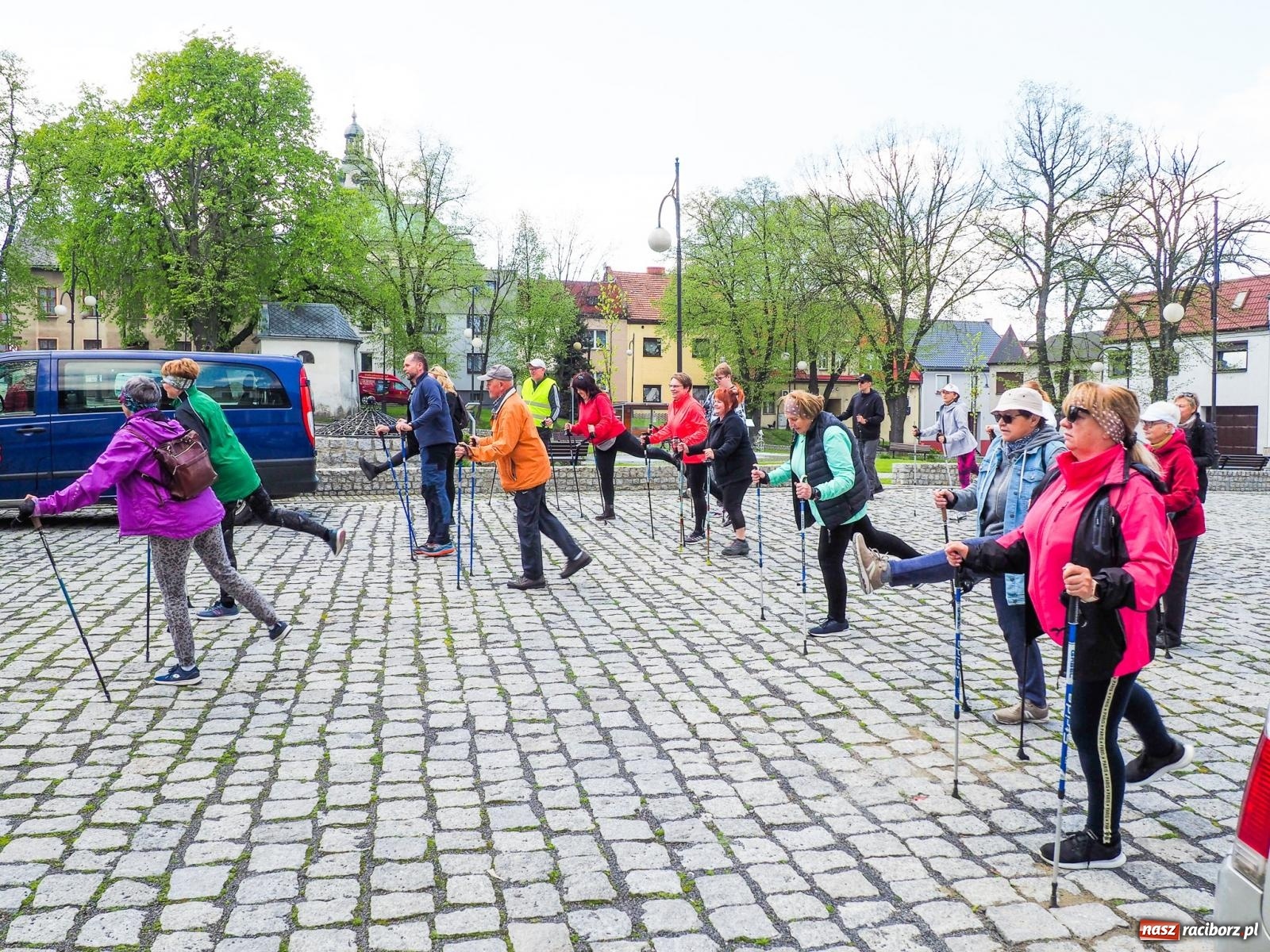 Zdjęcie w galerii na portalu naszraciborz.pl: Z kijkami, humorem i strażakami. Majówka w Krzanowicach [FOTO i WIDEO] wiadomości z regionu