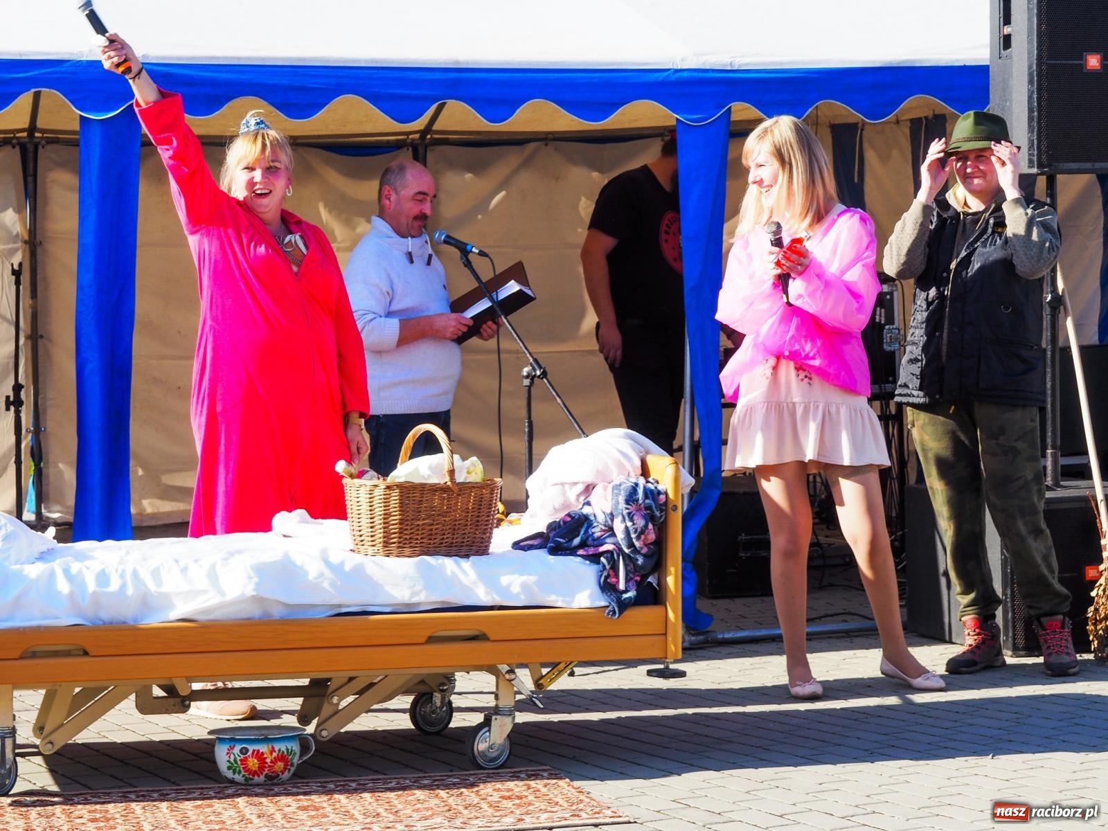 Zdjęcie w galerii na portalu naszraciborz.pl: Z kijkami, humorem i strażakami. Majówka w Krzanowicach [FOTO i WIDEO] wiadomości z regionu