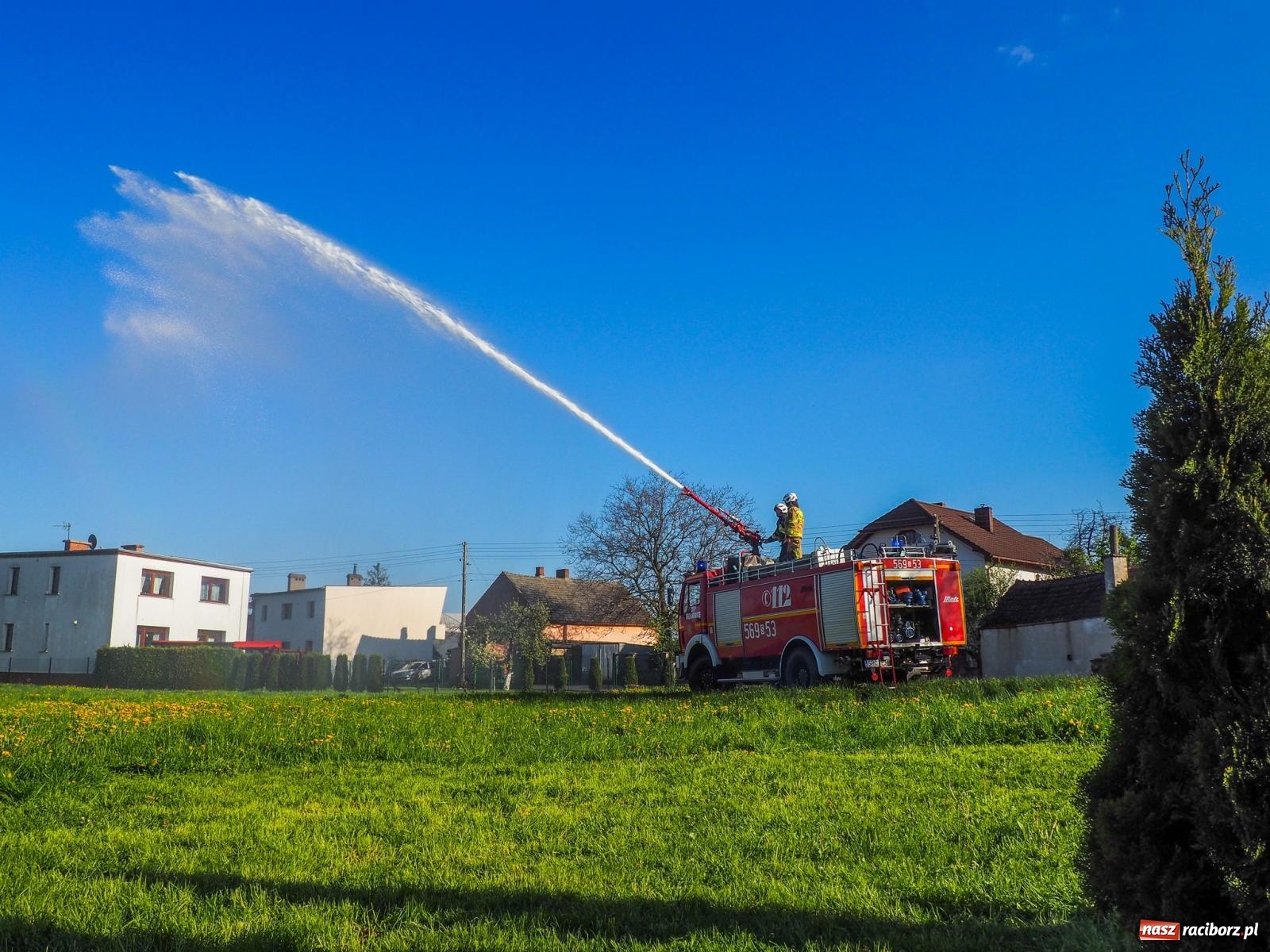 Zdjęcie w galerii na portalu naszraciborz.pl: Z kijkami, humorem i strażakami. Majówka w Krzanowicach [FOTO i WIDEO] wiadomości z regionu