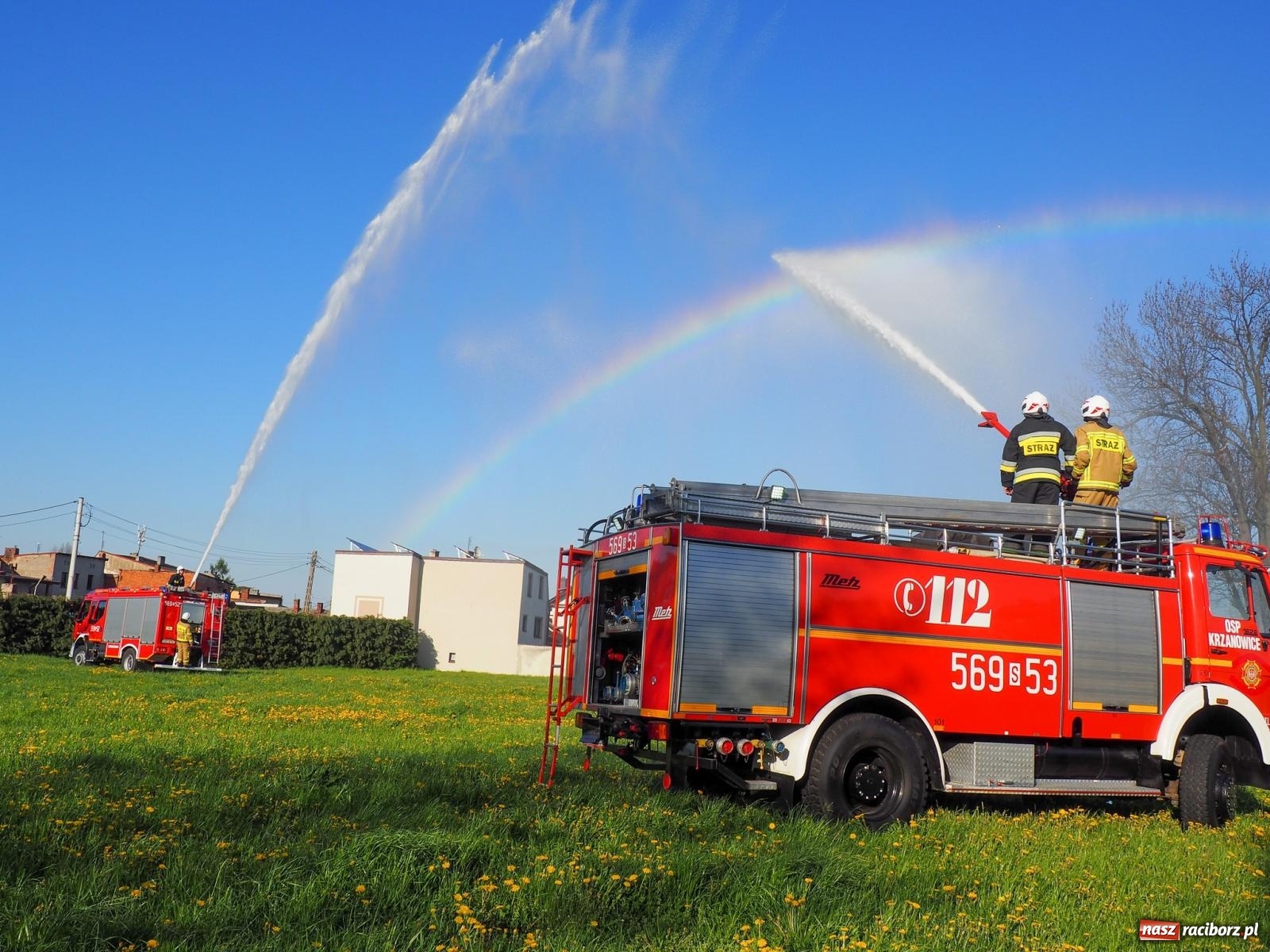 Zdjęcie w galerii na portalu naszraciborz.pl: Z kijkami, humorem i strażakami. Majówka w Krzanowicach [FOTO i WIDEO] wiadomości z regionu