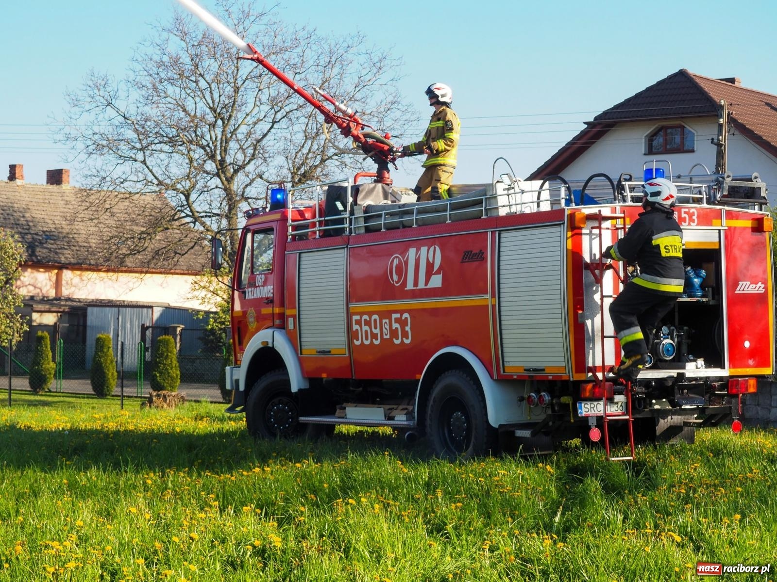 Zdjęcie w galerii na portalu naszraciborz.pl: Z kijkami, humorem i strażakami. Majówka w Krzanowicach [FOTO i WIDEO] wiadomości z regionu
