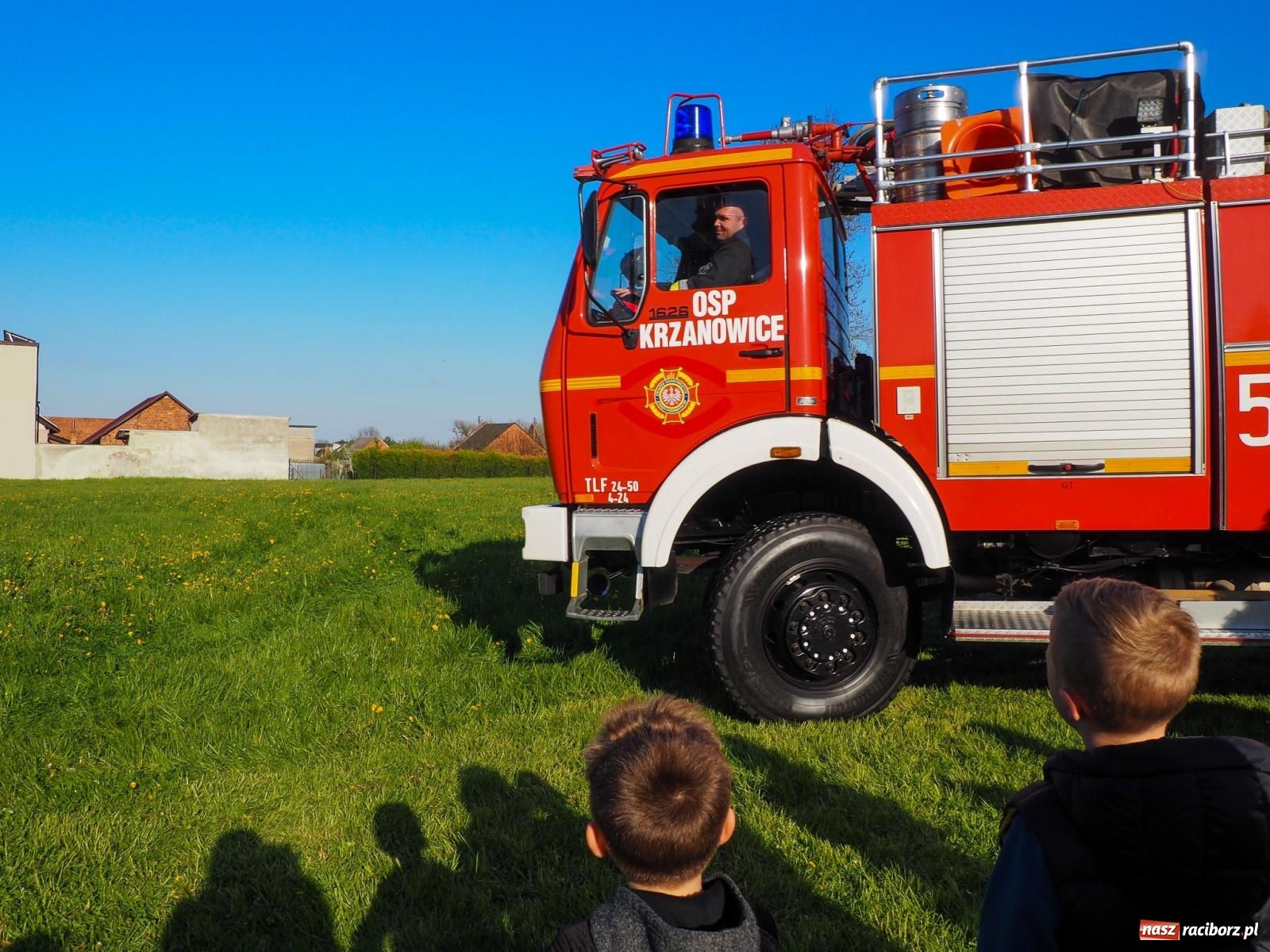 Zdjęcie w galerii na portalu naszraciborz.pl: Z kijkami, humorem i strażakami. Majówka w Krzanowicach [FOTO i WIDEO] wiadomości z regionu