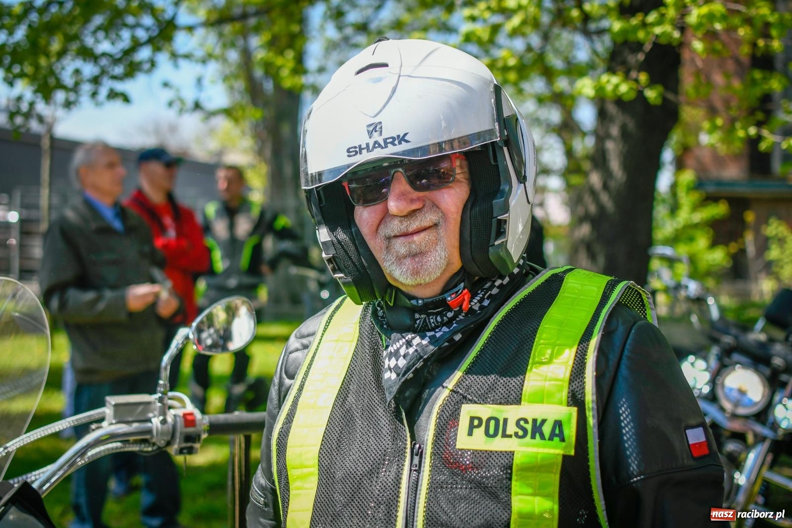 Zdjęcie w galerii na portalu naszraciborz.pl: Setki motorów zawarczało w Raciborzu. Sezon motocyklowy oficjalnie rozpoczęty [FOTO i WIDEO] wiadomości z regionu