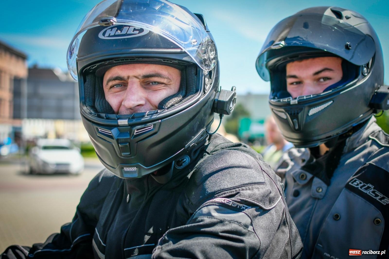 Zdjęcie w galerii na portalu naszraciborz.pl: Setki motorów zawarczało w Raciborzu. Sezon motocyklowy oficjalnie rozpoczęty [FOTO i WIDEO] wiadomości z regionu