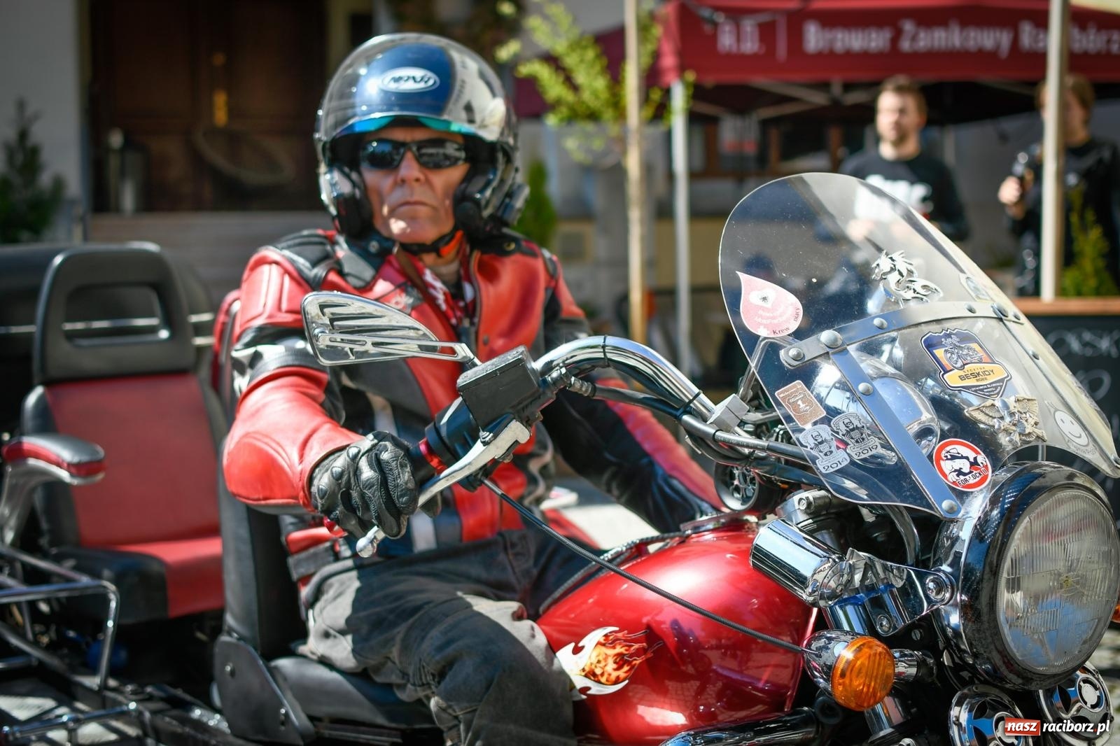 Zdjęcie w galerii na portalu naszraciborz.pl: Setki motorów zawarczało w Raciborzu. Sezon motocyklowy oficjalnie rozpoczęty [FOTO i WIDEO] wiadomości z regionu