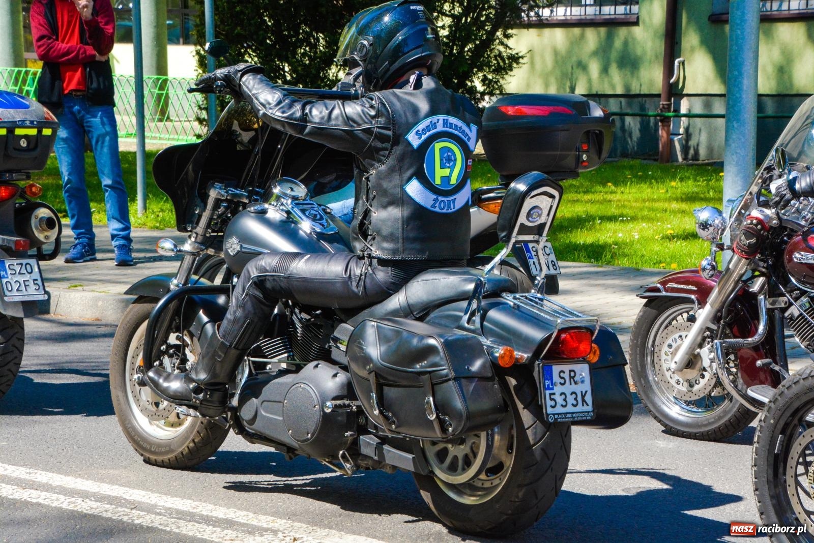 Zdjęcie w galerii na portalu naszraciborz.pl: Setki motorów zawarczało w Raciborzu. Sezon motocyklowy oficjalnie rozpoczęty [FOTO i WIDEO] wiadomości z regionu