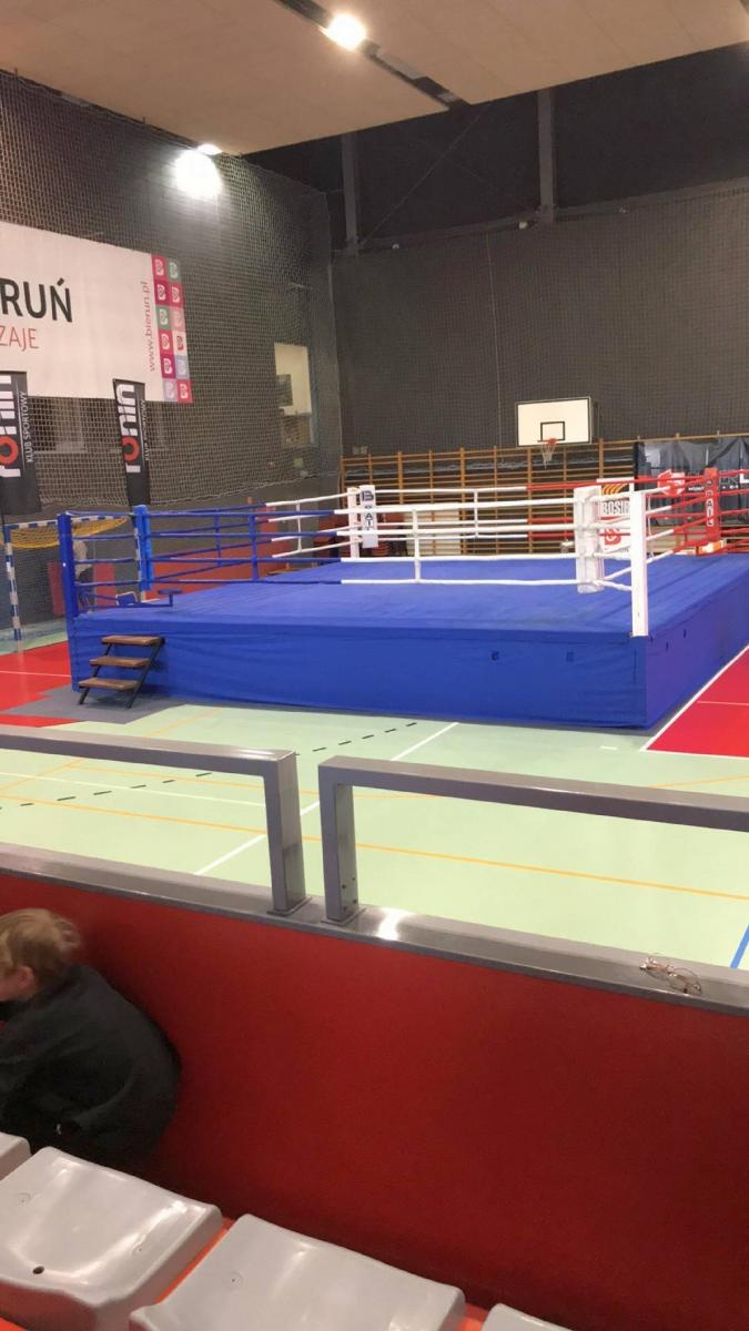 Zdjęcie w galerii na portalu naszraciborz.pl: Pięściarski debiut Łamatorów z Raciborzu wiadomości z regionu