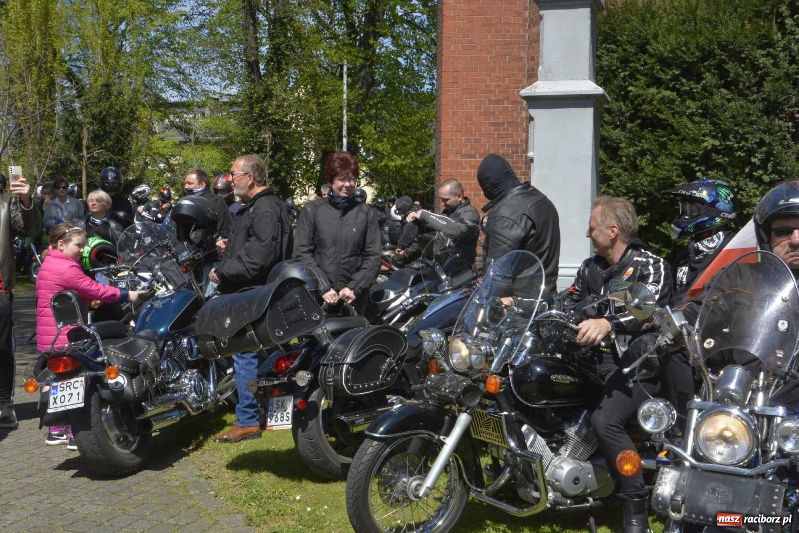 Zdjęcie w galerii na portalu naszraciborz.pl: Raciborska inauguracja sezonu motocyklowego wiadomości z regionu