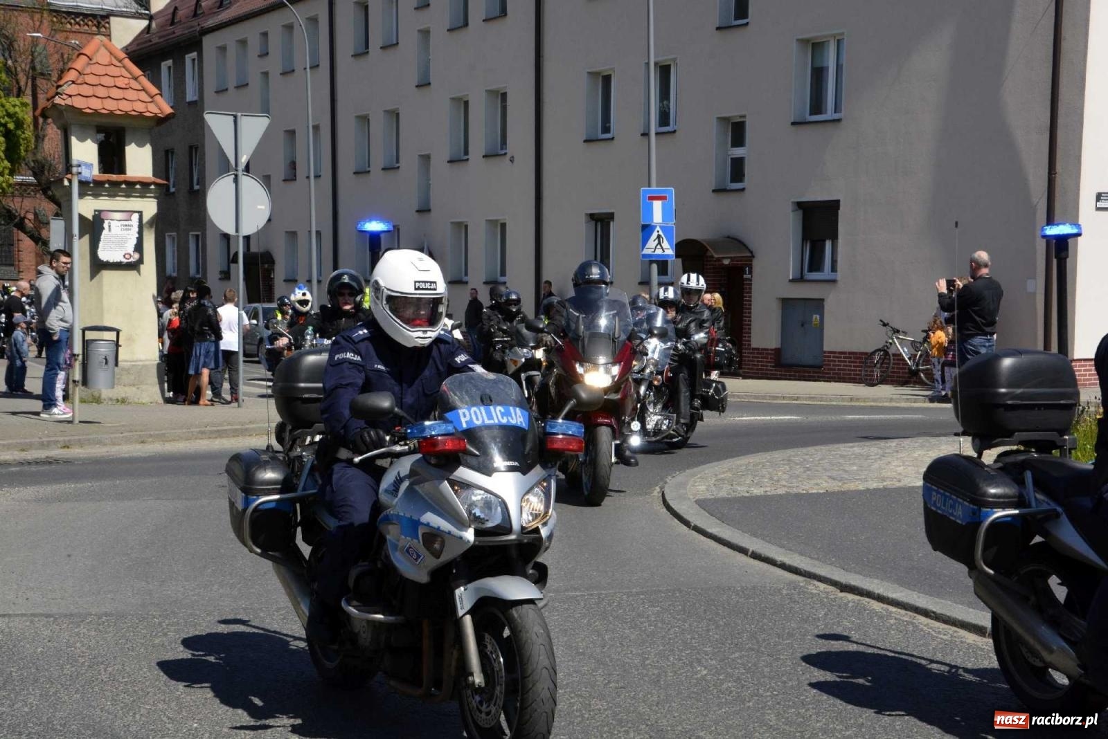 Zdjęcie w galerii na portalu naszraciborz.pl: Raciborska inauguracja sezonu motocyklowego wiadomości z regionu