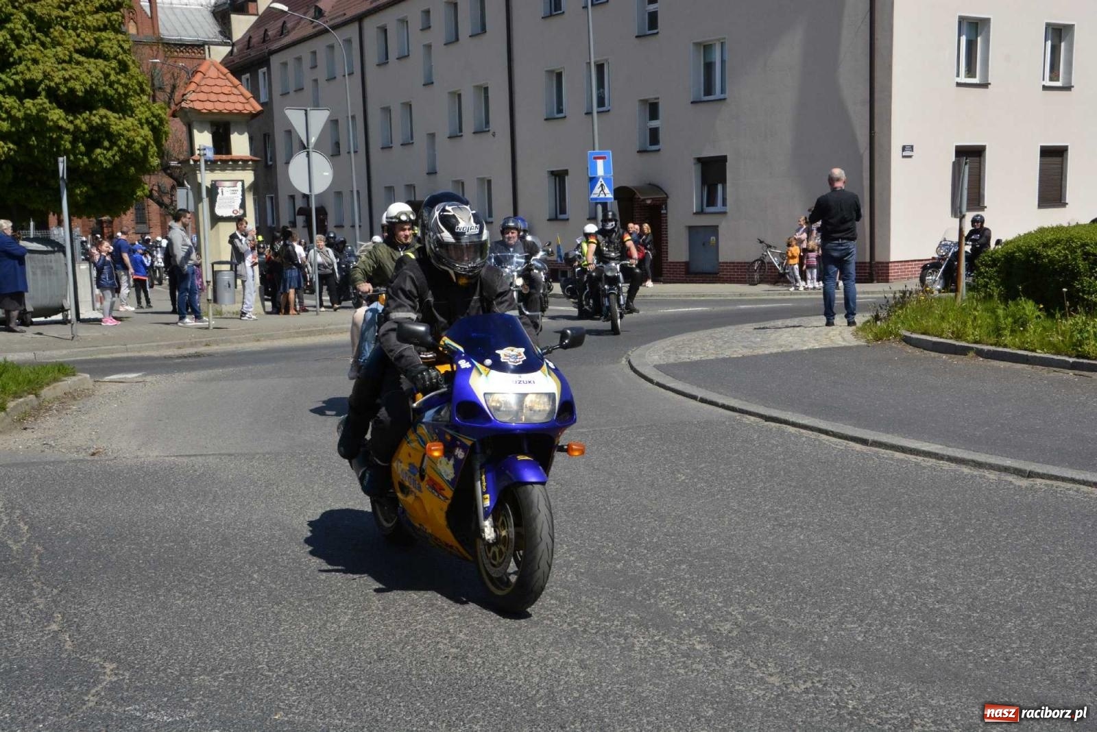 Zdjęcie w galerii na portalu naszraciborz.pl: Raciborska inauguracja sezonu motocyklowego wiadomości z regionu
