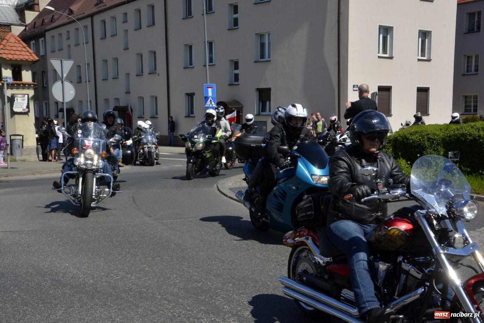 Zdjęcie w galerii na portalu naszraciborz.pl: Raciborska inauguracja sezonu motocyklowego wiadomości z regionu
