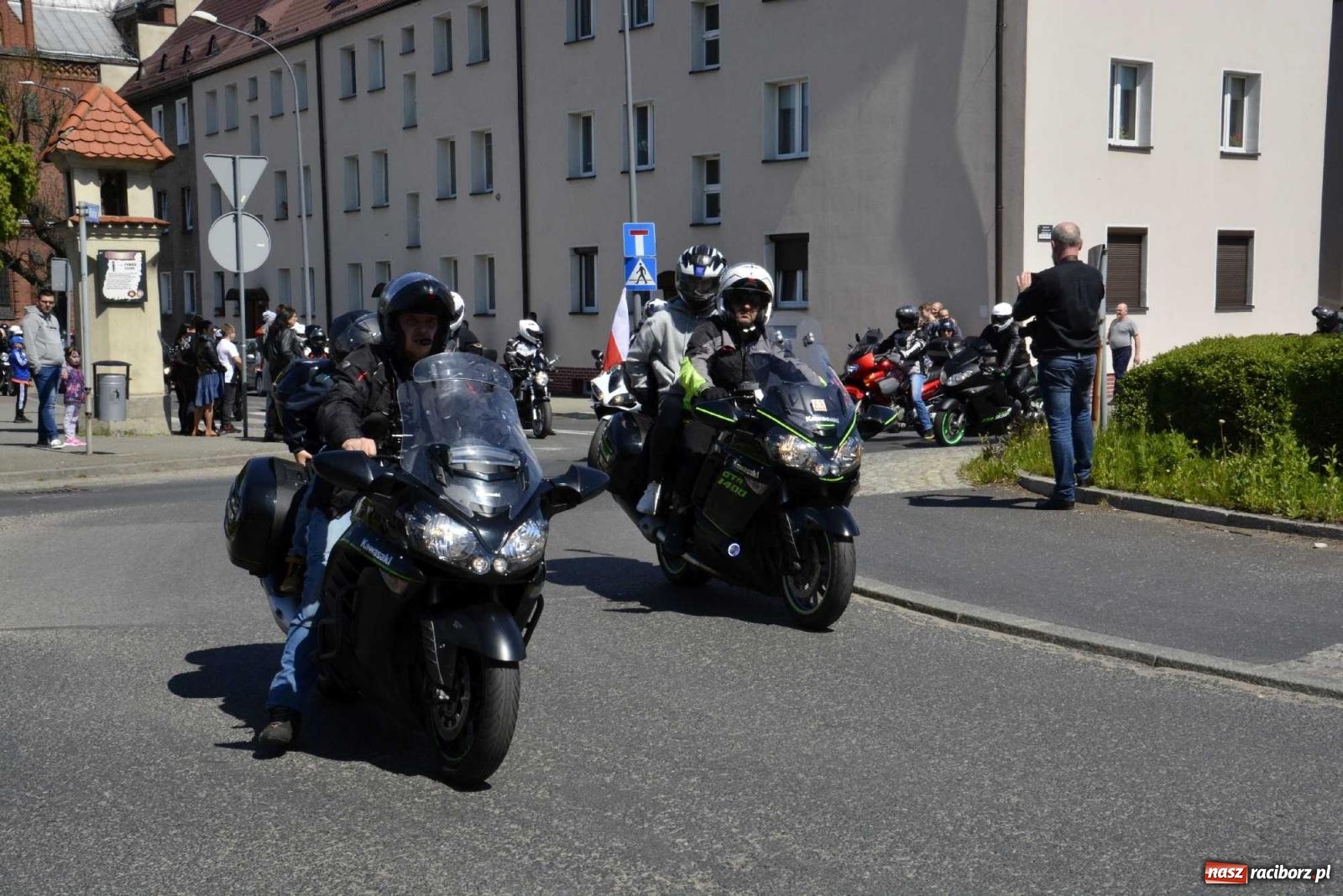 Zdjęcie w galerii na portalu naszraciborz.pl: Raciborska inauguracja sezonu motocyklowego wiadomości z regionu