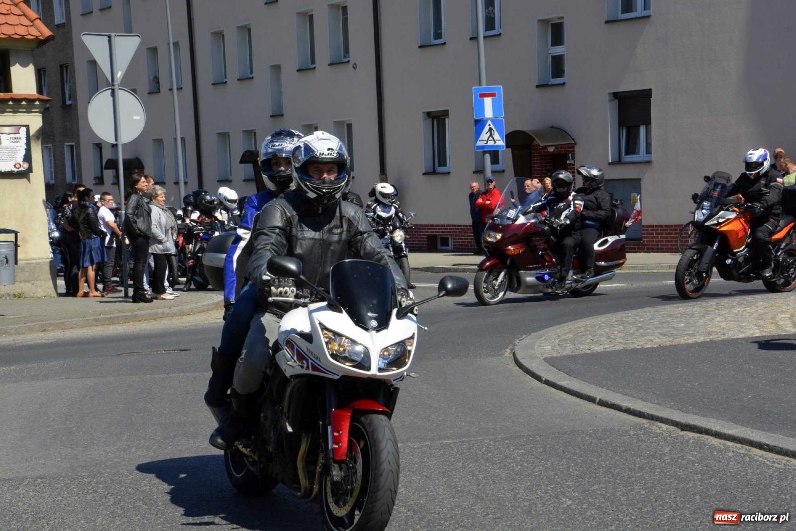 Zdjęcie w galerii na portalu naszraciborz.pl: Raciborska inauguracja sezonu motocyklowego wiadomości z regionu