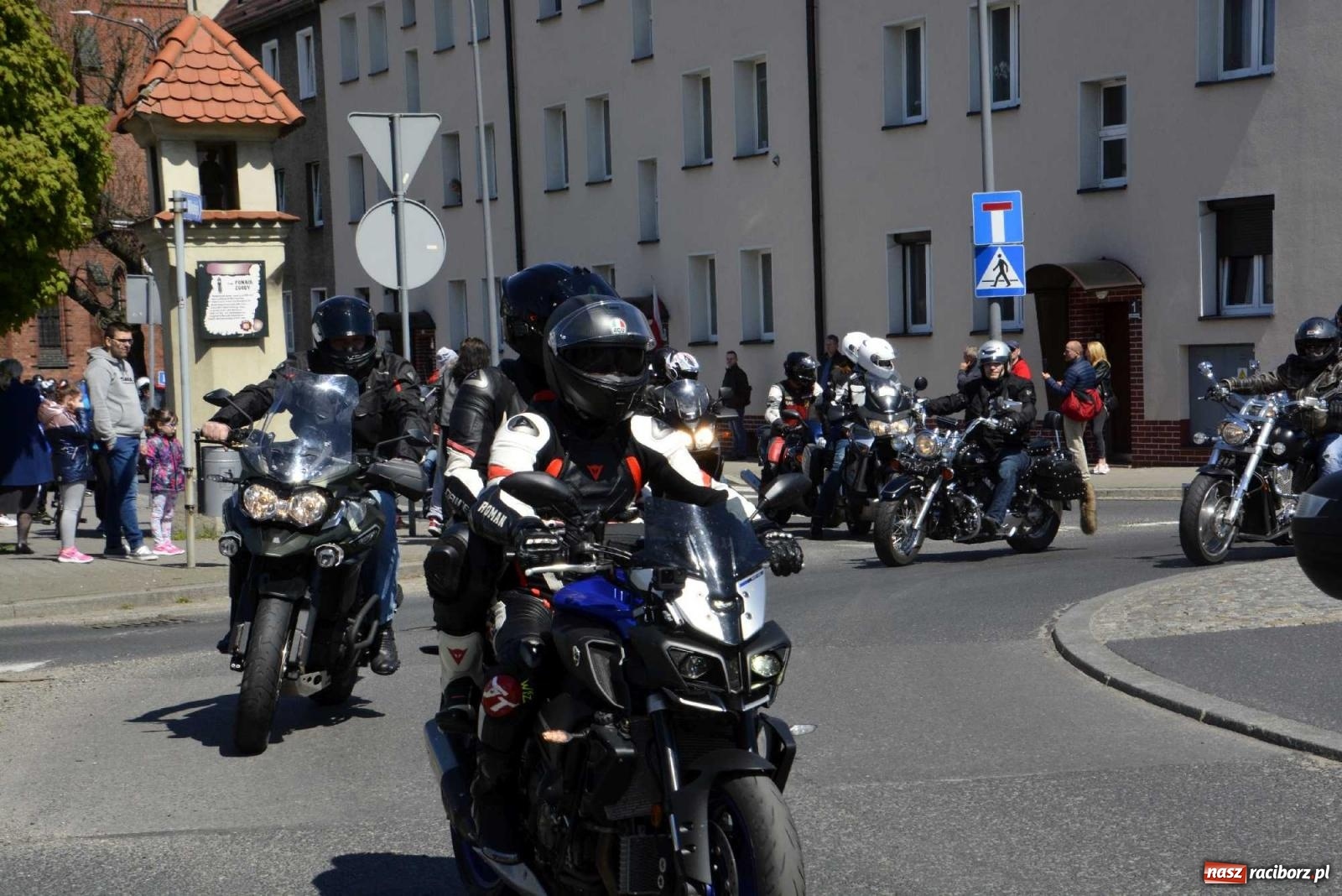 Zdjęcie w galerii na portalu naszraciborz.pl: Raciborska inauguracja sezonu motocyklowego wiadomości z regionu