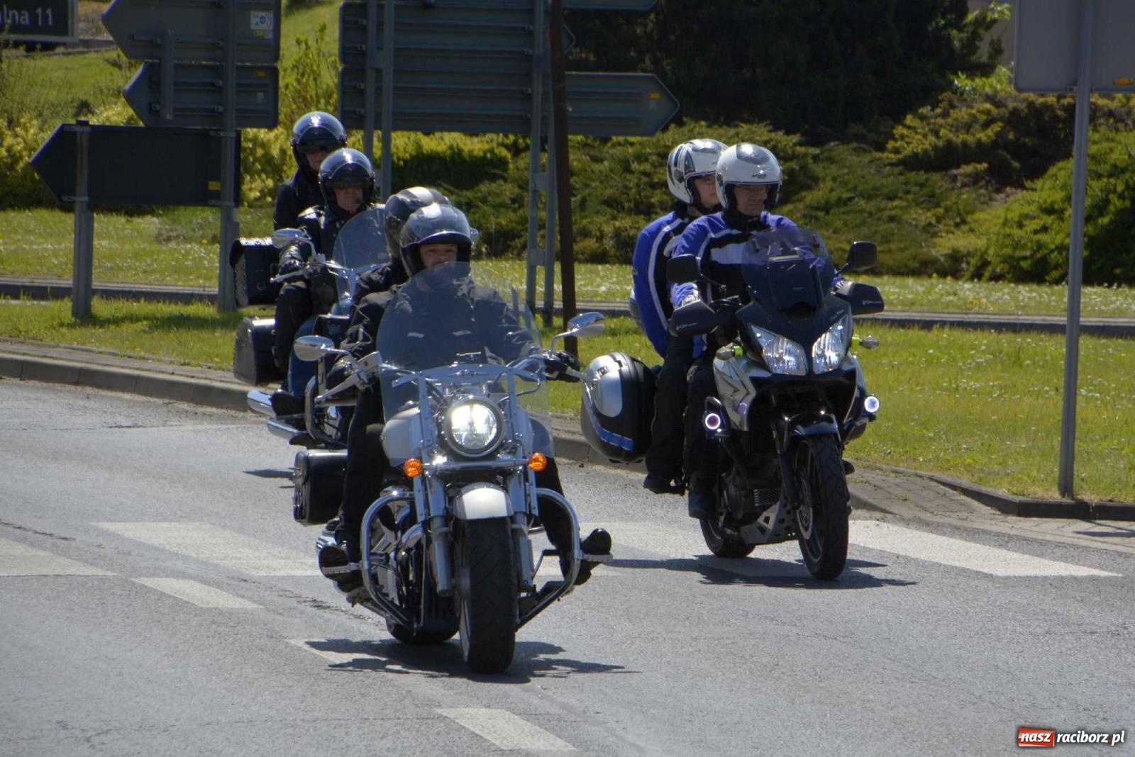 Zdjęcie w galerii na portalu naszraciborz.pl: Raciborska inauguracja sezonu motocyklowego wiadomości z regionu