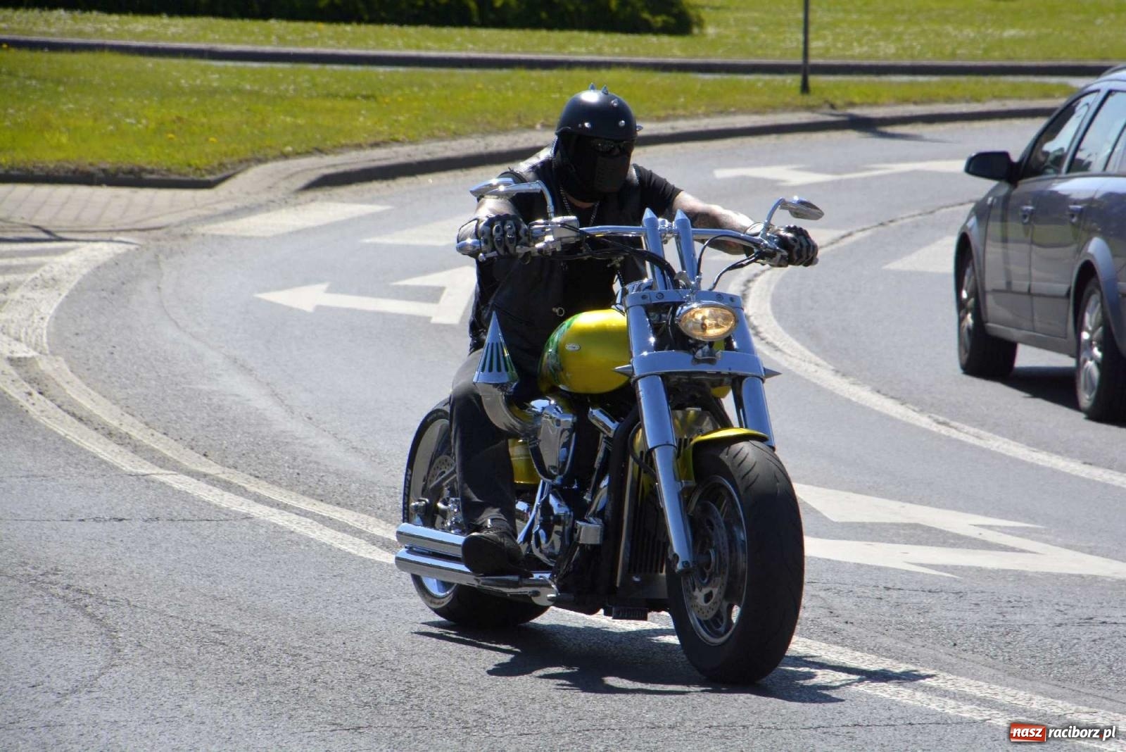 Zdjęcie w galerii na portalu naszraciborz.pl: Raciborska inauguracja sezonu motocyklowego wiadomości z regionu