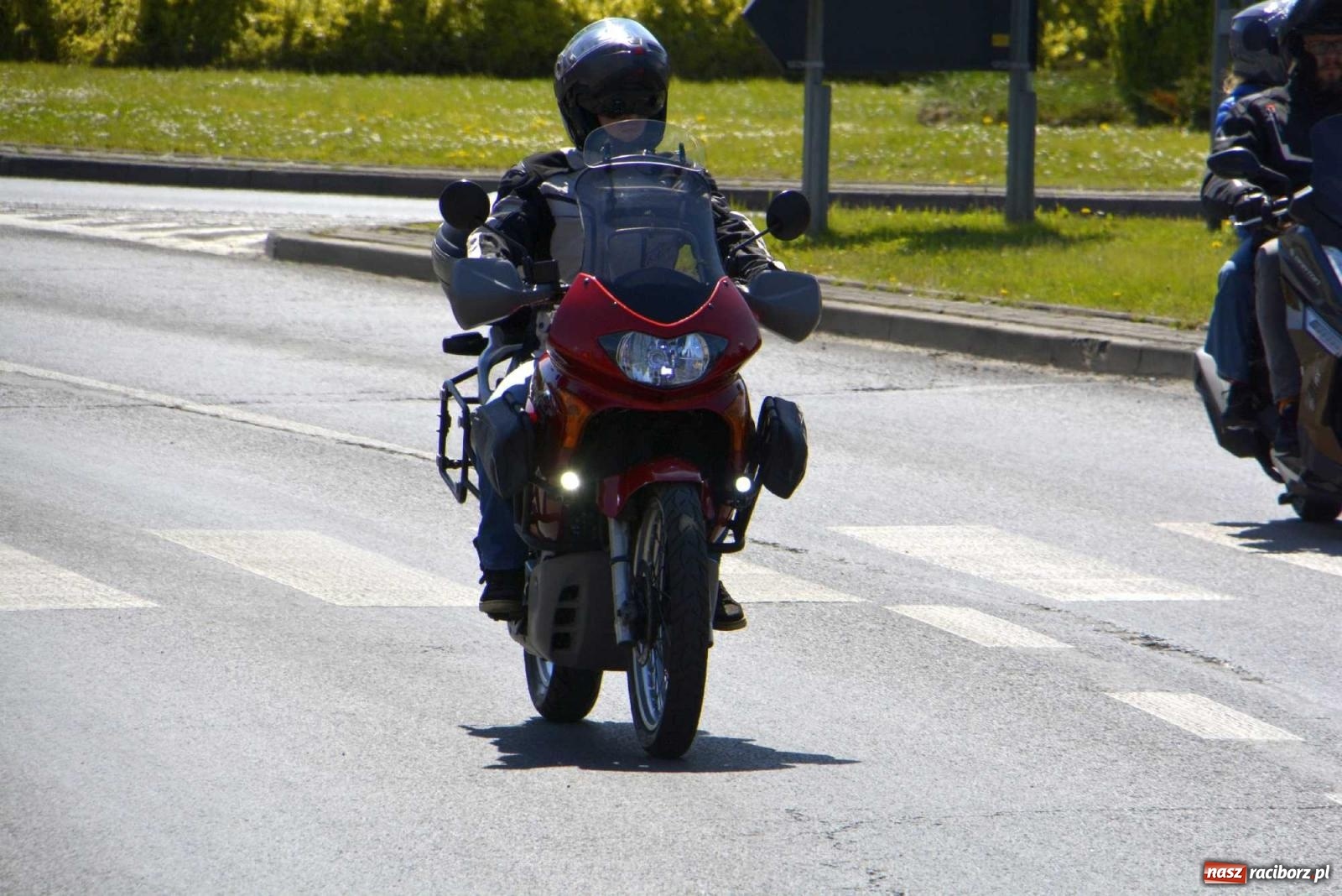 Zdjęcie w galerii na portalu naszraciborz.pl: Raciborska inauguracja sezonu motocyklowego wiadomości z regionu