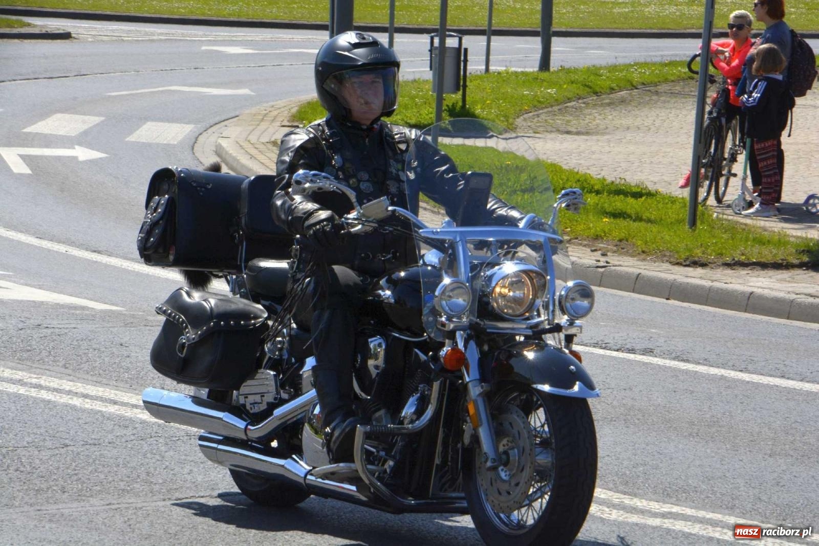 Zdjęcie w galerii na portalu naszraciborz.pl: Raciborska inauguracja sezonu motocyklowego wiadomości z regionu