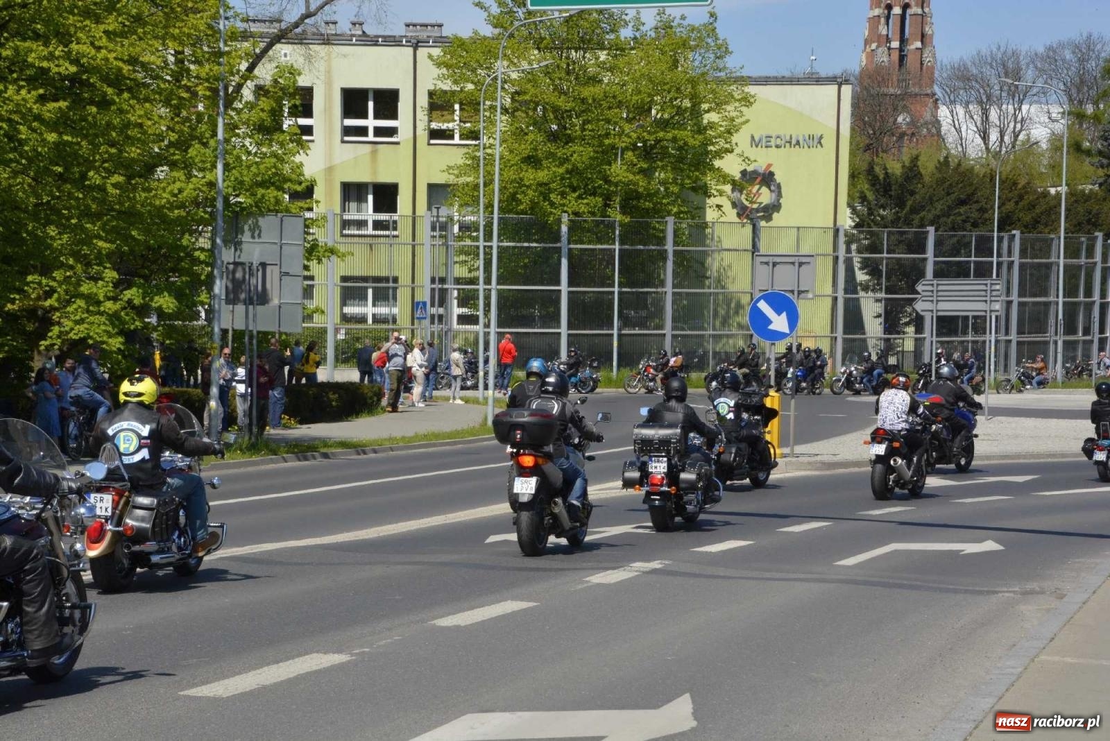 Zdjęcie w galerii na portalu naszraciborz.pl: Raciborska inauguracja sezonu motocyklowego wiadomości z regionu