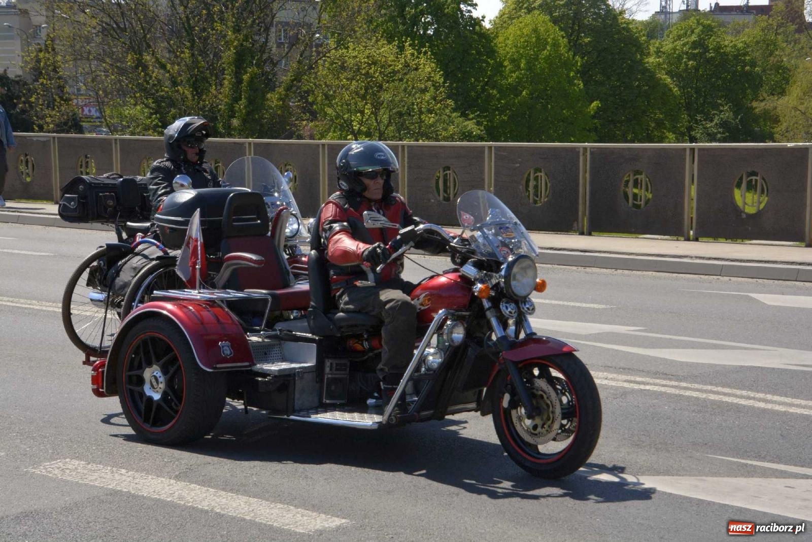 Zdjęcie w galerii na portalu naszraciborz.pl: Raciborska inauguracja sezonu motocyklowego wiadomości z regionu