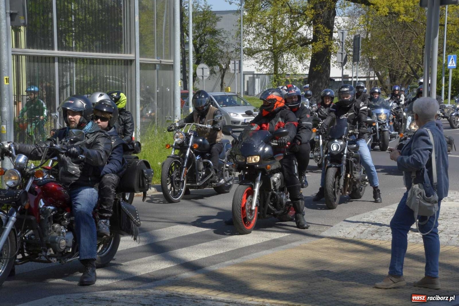 Zdjęcie w galerii na portalu naszraciborz.pl: Raciborska inauguracja sezonu motocyklowego wiadomości z regionu