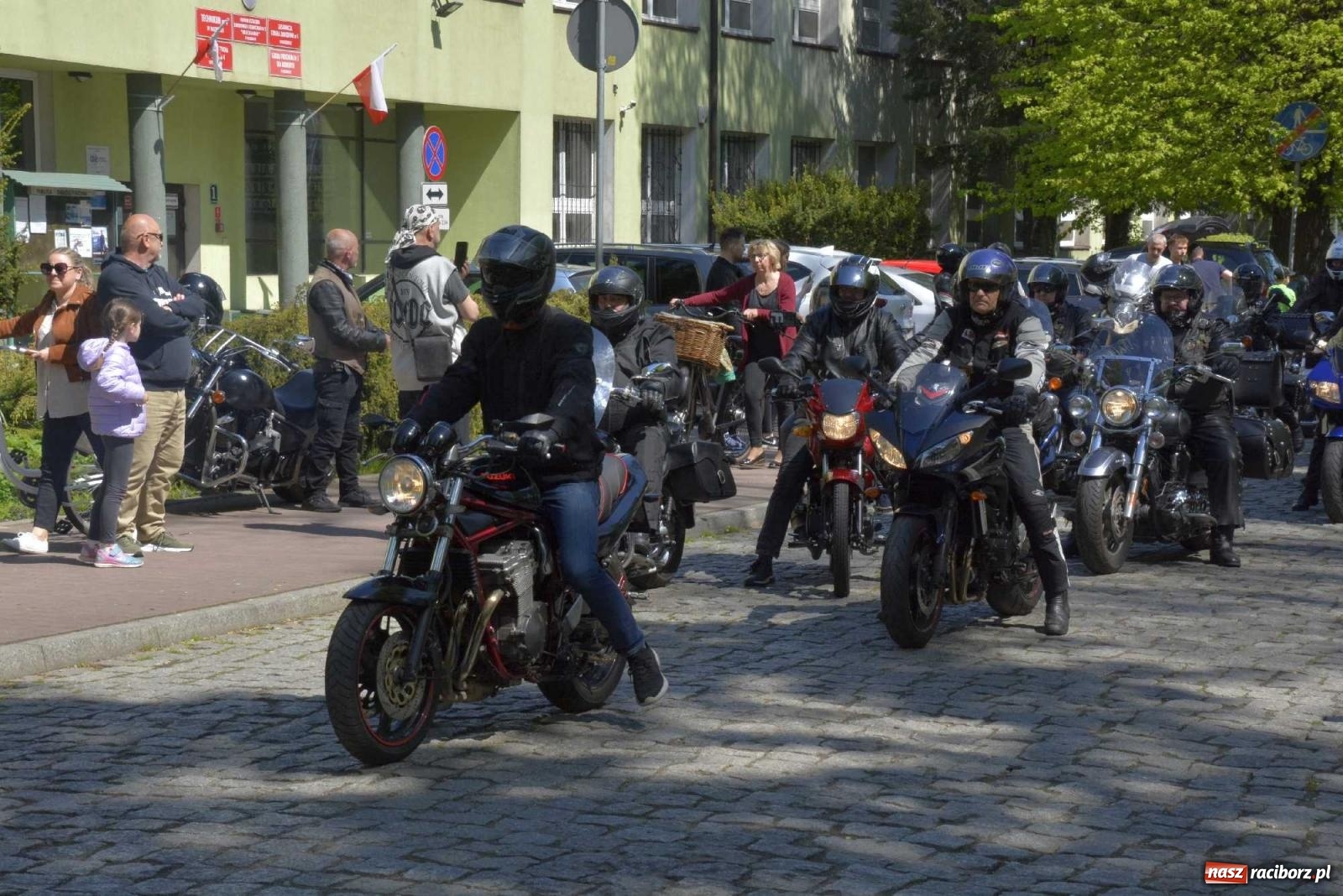 Zdjęcie w galerii na portalu naszraciborz.pl: Raciborska inauguracja sezonu motocyklowego wiadomości z regionu