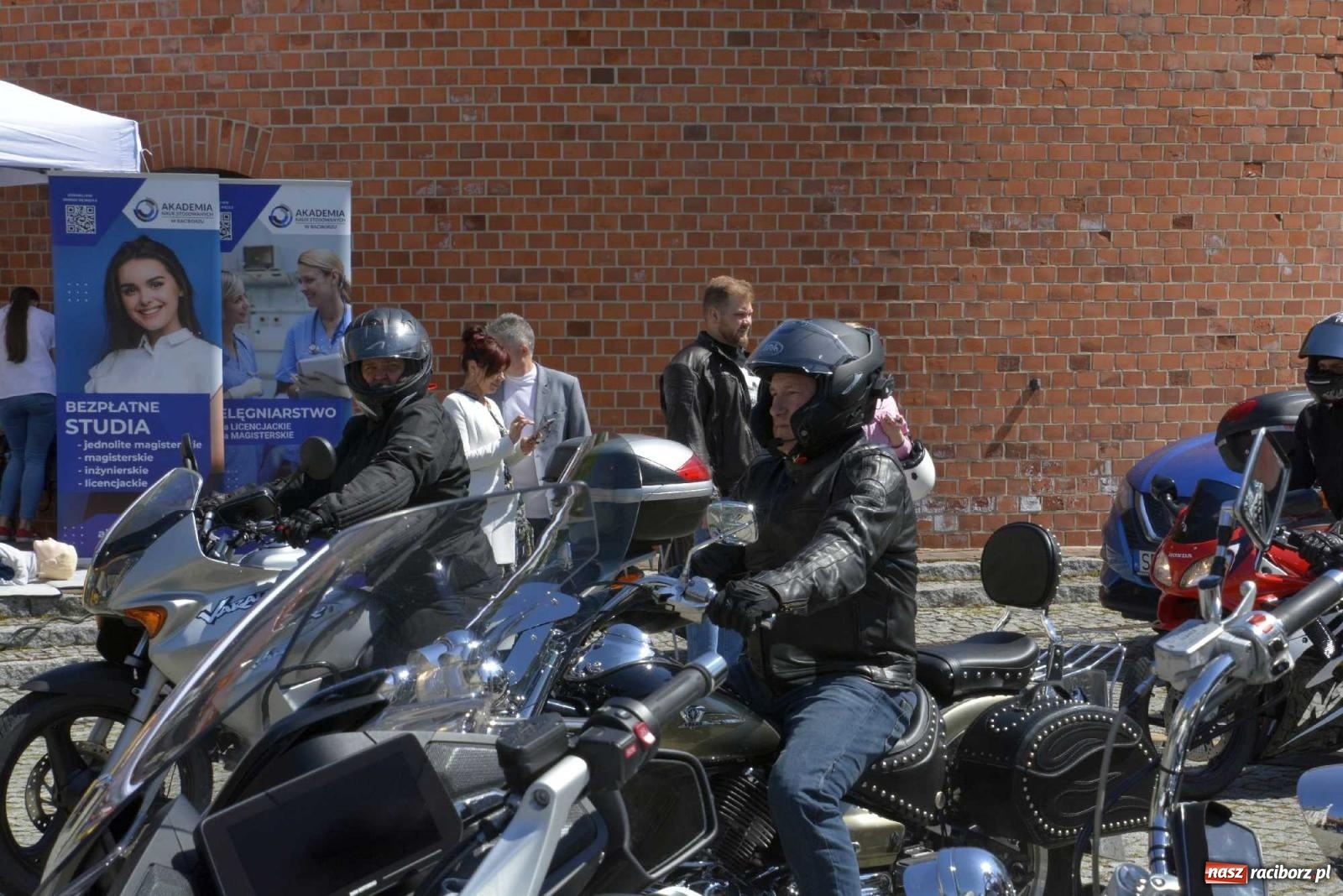 Zdjęcie w galerii na portalu naszraciborz.pl: Raciborska inauguracja sezonu motocyklowego wiadomości z regionu