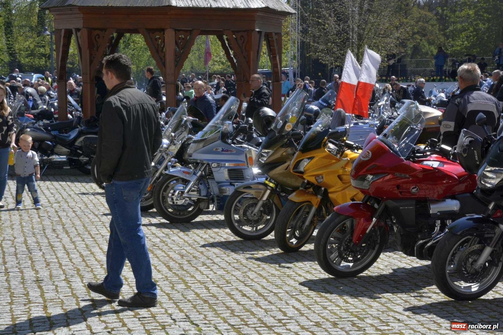 Zdjęcie w galerii na portalu naszraciborz.pl: Raciborska inauguracja sezonu motocyklowego wiadomości z regionu