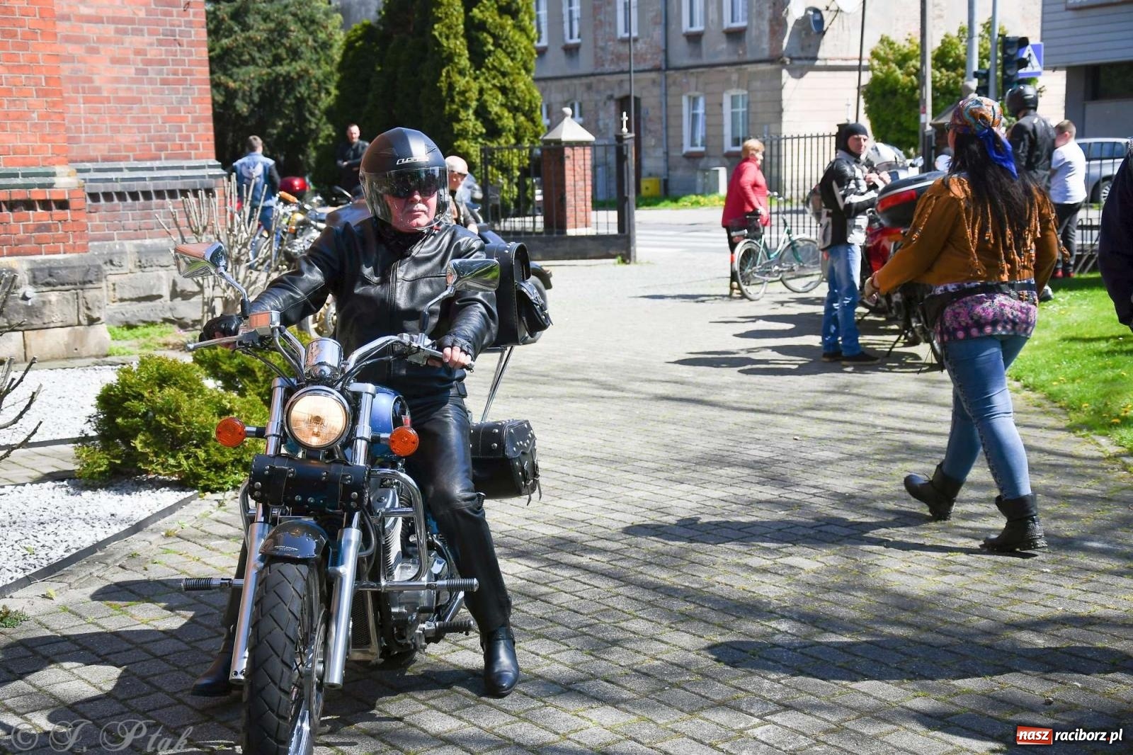 Zdjęcie w galerii na portalu naszraciborz.pl: Setki motocyklistów na ulicach Raciborza [FOTO] wiadomości z regionu