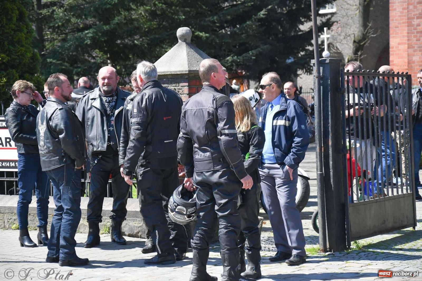 Zdjęcie w galerii na portalu naszraciborz.pl: Setki motocyklistów na ulicach Raciborza [FOTO] wiadomości z regionu