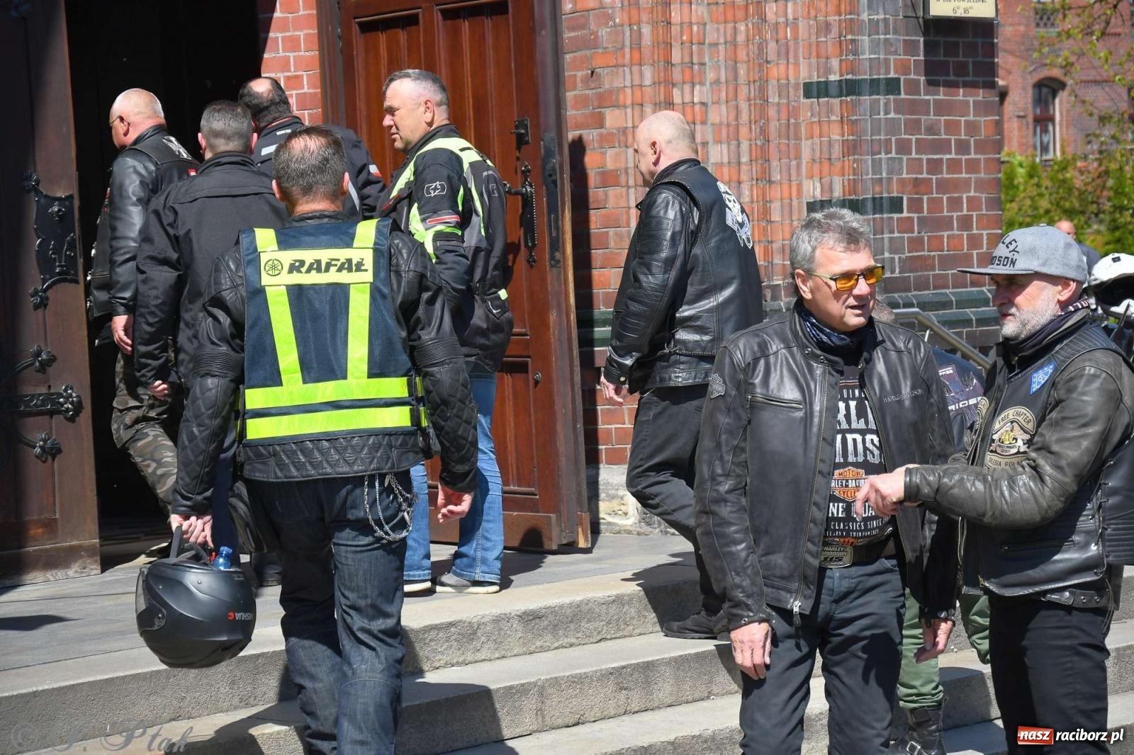 Zdjęcie w galerii na portalu naszraciborz.pl: Setki motocyklistów na ulicach Raciborza [FOTO] wiadomości z regionu