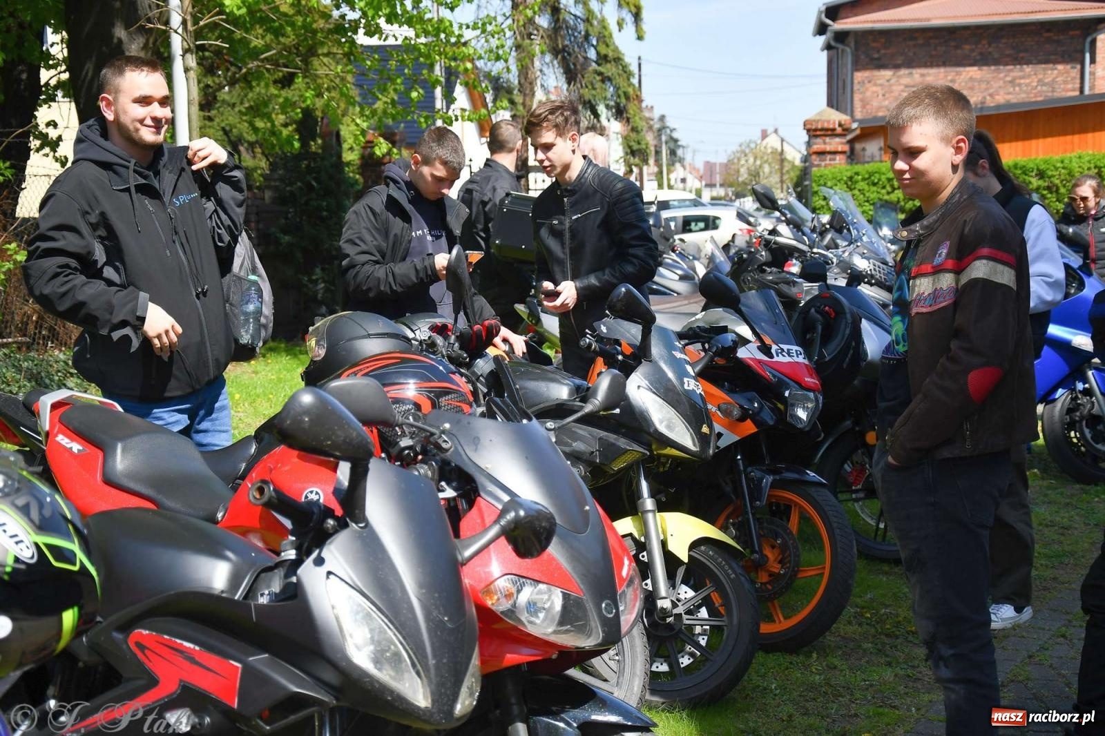 Zdjęcie w galerii na portalu naszraciborz.pl: Setki motocyklistów na ulicach Raciborza [FOTO] wiadomości z regionu