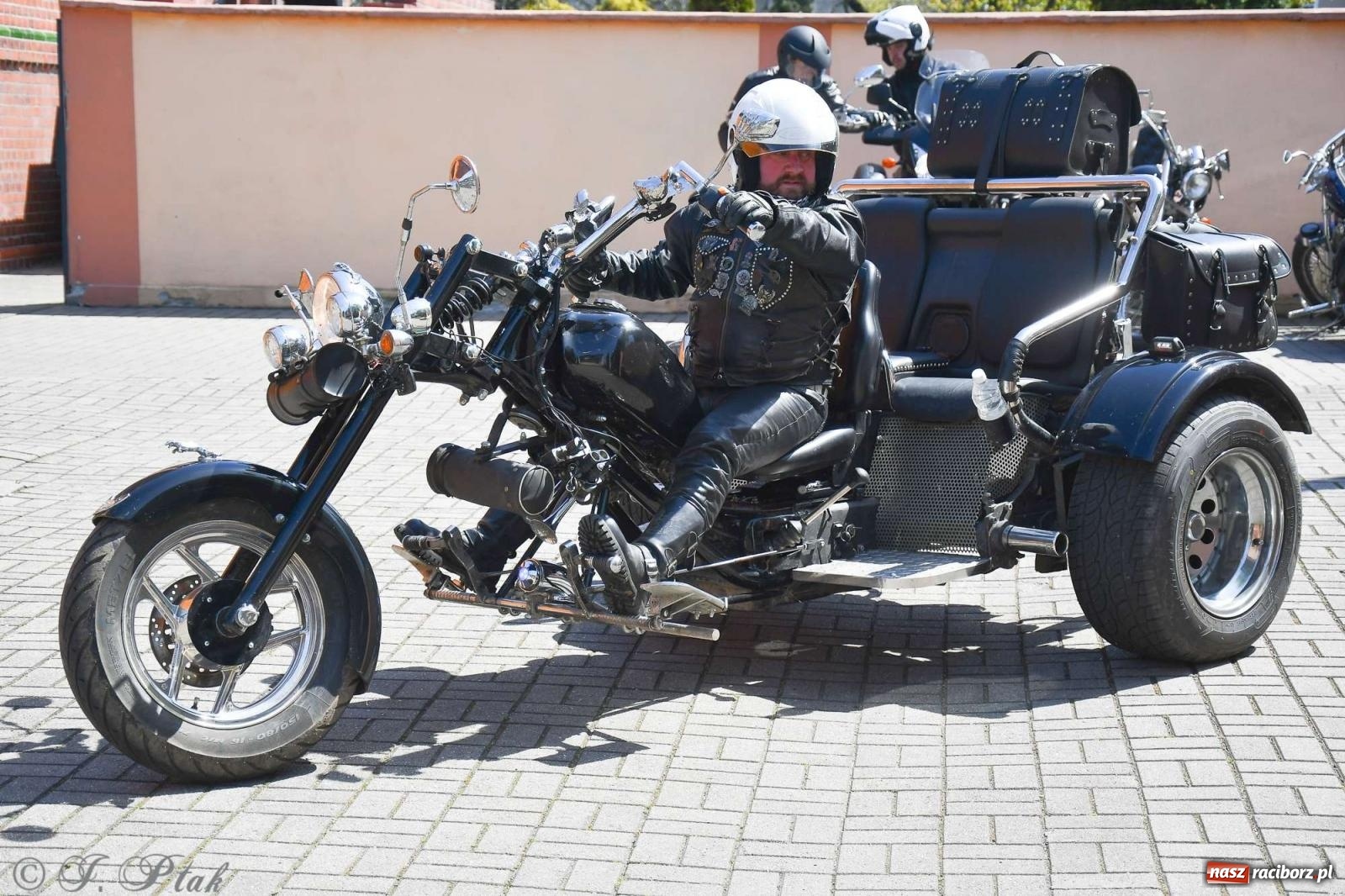 Zdjęcie w galerii na portalu naszraciborz.pl: Setki motocyklistów na ulicach Raciborza [FOTO] wiadomości z regionu