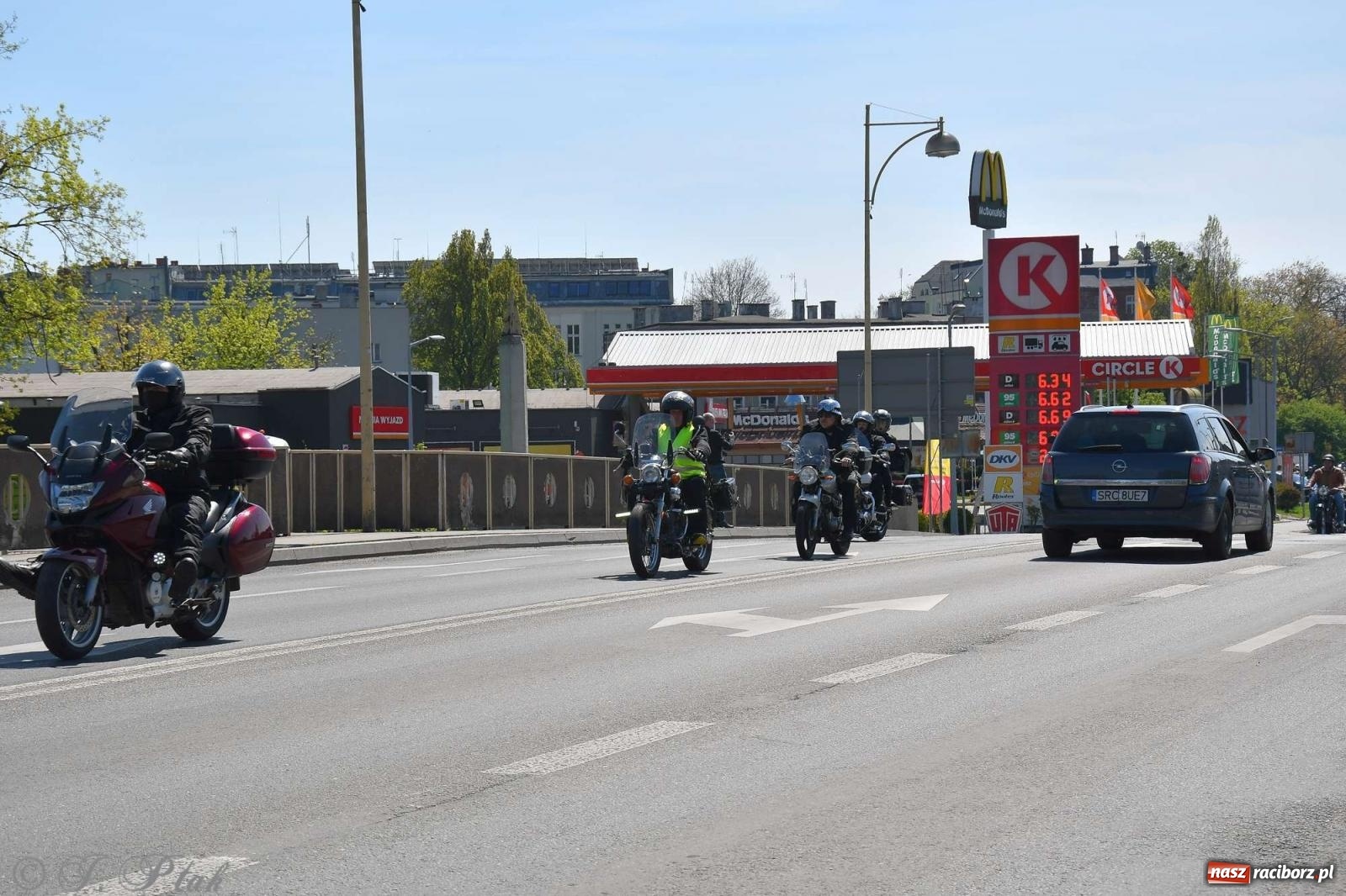 Zdjęcie w galerii na portalu naszraciborz.pl: Setki motocyklistów na ulicach Raciborza [FOTO] wiadomości z regionu