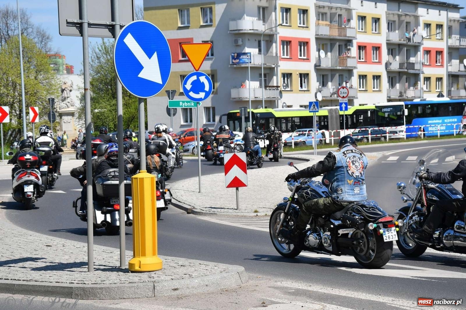 Zdjęcie w galerii na portalu naszraciborz.pl: Setki motocyklistów na ulicach Raciborza [FOTO] wiadomości z regionu