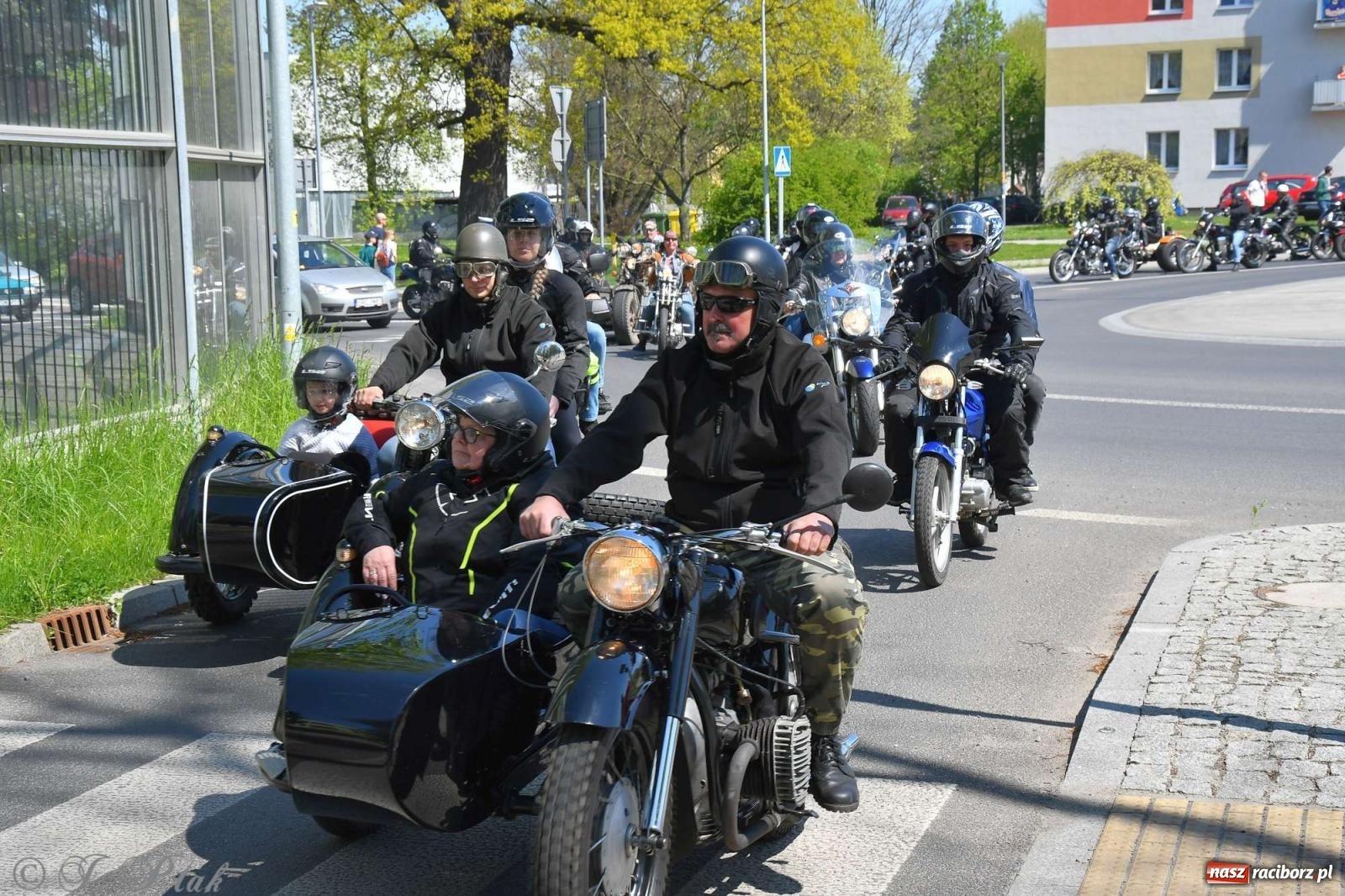 Zdjęcie w galerii na portalu naszraciborz.pl: Setki motocyklistów na ulicach Raciborza [FOTO] wiadomości z regionu