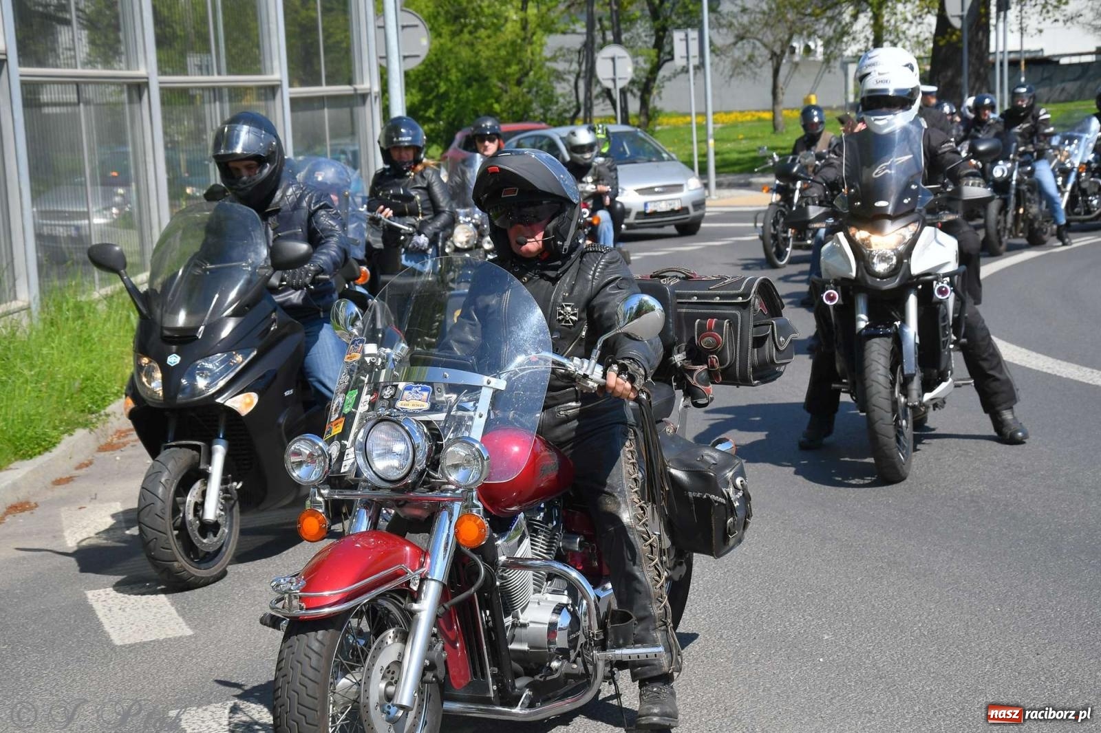 Zdjęcie w galerii na portalu naszraciborz.pl: Setki motocyklistów na ulicach Raciborza [FOTO] wiadomości z regionu
