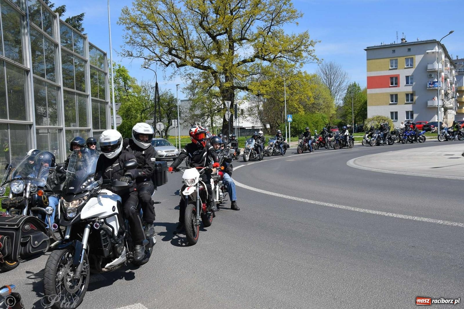 Zdjęcie w galerii na portalu naszraciborz.pl: Setki motocyklistów na ulicach Raciborza [FOTO] wiadomości z regionu