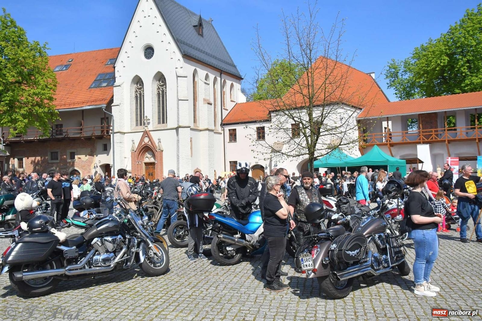 Zdjęcie w galerii na portalu naszraciborz.pl: Setki motocyklistów na ulicach Raciborza [FOTO] wiadomości z regionu