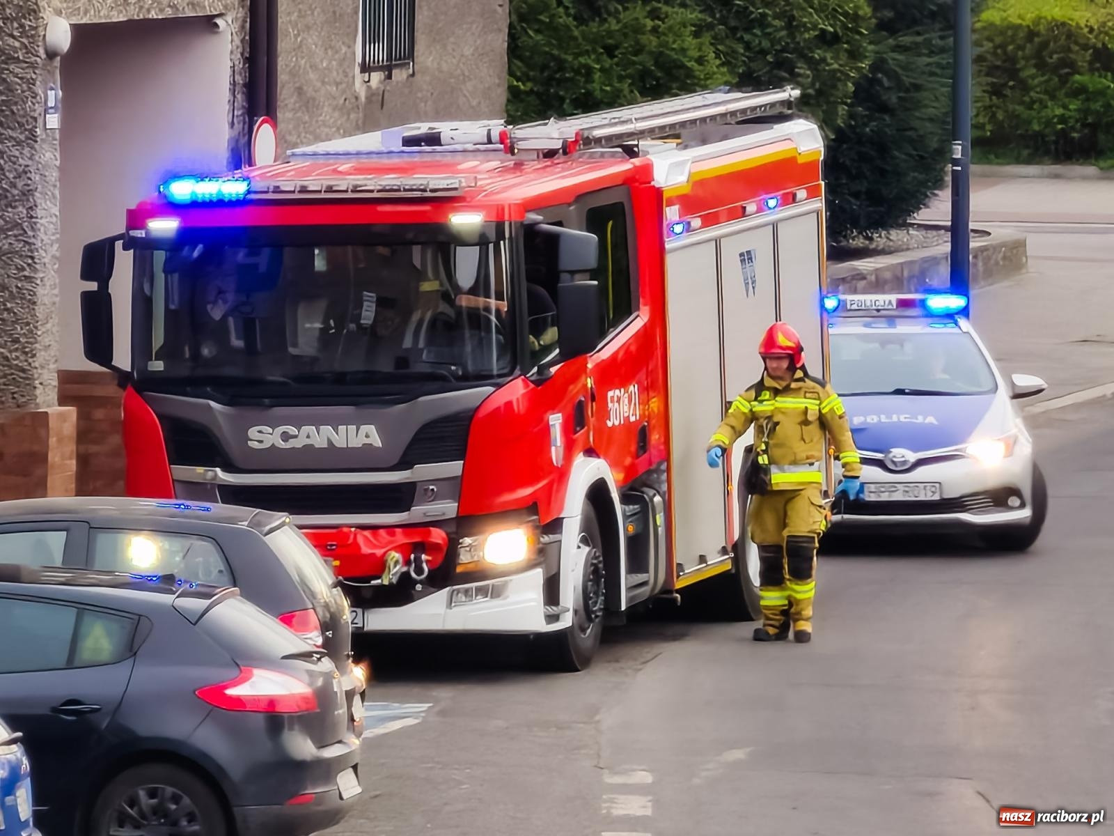 Zdjęcie w galerii na portalu naszraciborz.pl: Wyciek paliwa przy Jasnej. Seria interwencji z plamami na jezdni [FOTO] wiadomości z regionu