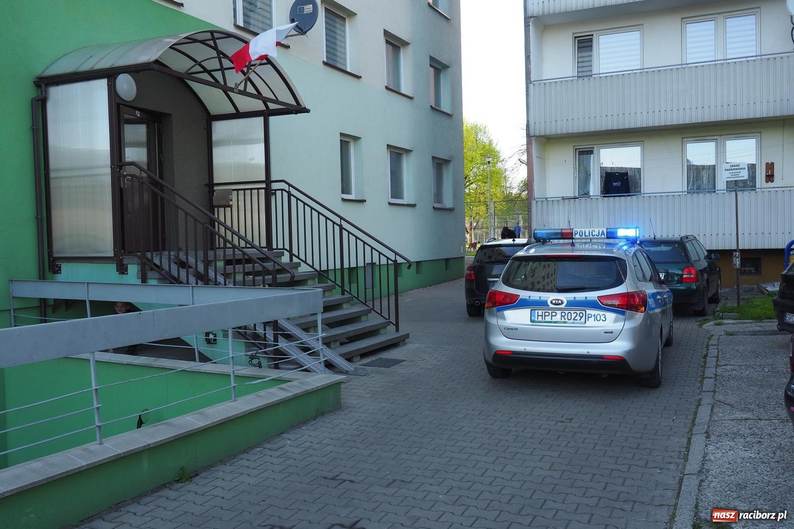 Zdjęcie w galerii na portalu naszraciborz.pl: Otwarcie mieszkania i alarm z czujki. Strażackie interwencje przy Katowickiej [FOTO] wiadomości z regionu