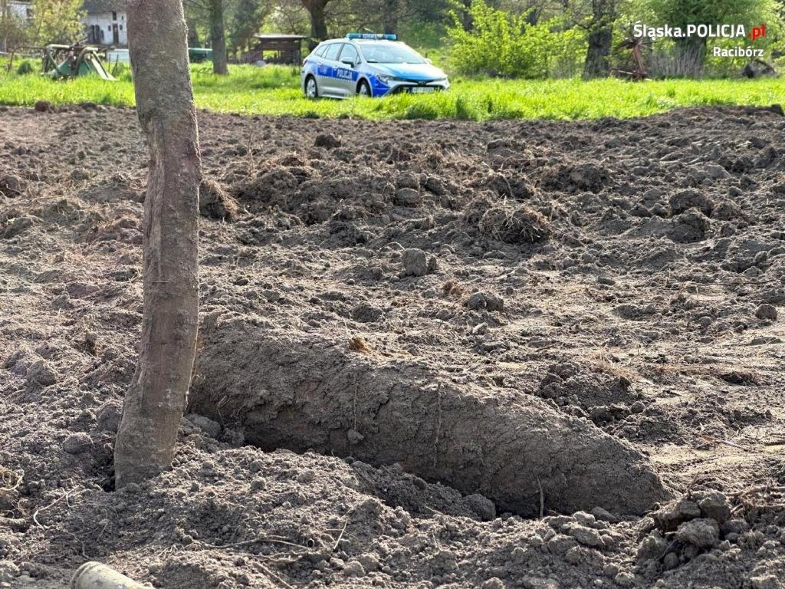 Zdjęcie w galerii na portalu naszraciborz.pl: Niebezpieczne znaleziska w Sławikowie i Bojanowie [FOTO] wiadomości z regionu