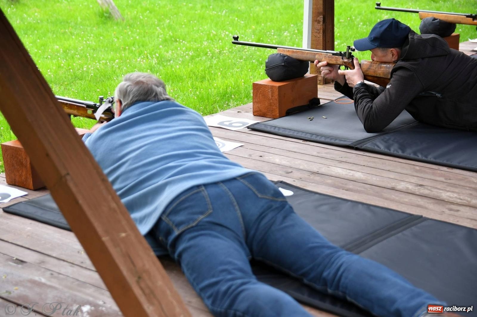 Zdjęcie w galerii na portalu naszraciborz.pl: Turniej strzelecki o Tarczę Konstytucji 3 Maja [FOTO i WIDEO] wiadomości z regionu