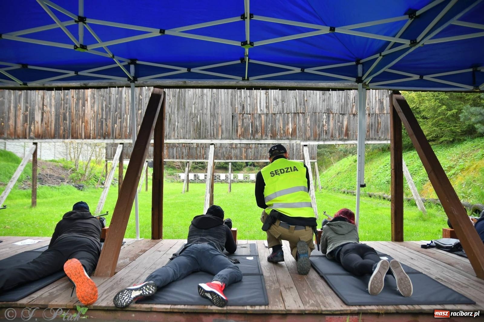 Zdjęcie w galerii na portalu naszraciborz.pl: Turniej strzelecki o Tarczę Konstytucji 3 Maja [FOTO i WIDEO] wiadomości z regionu