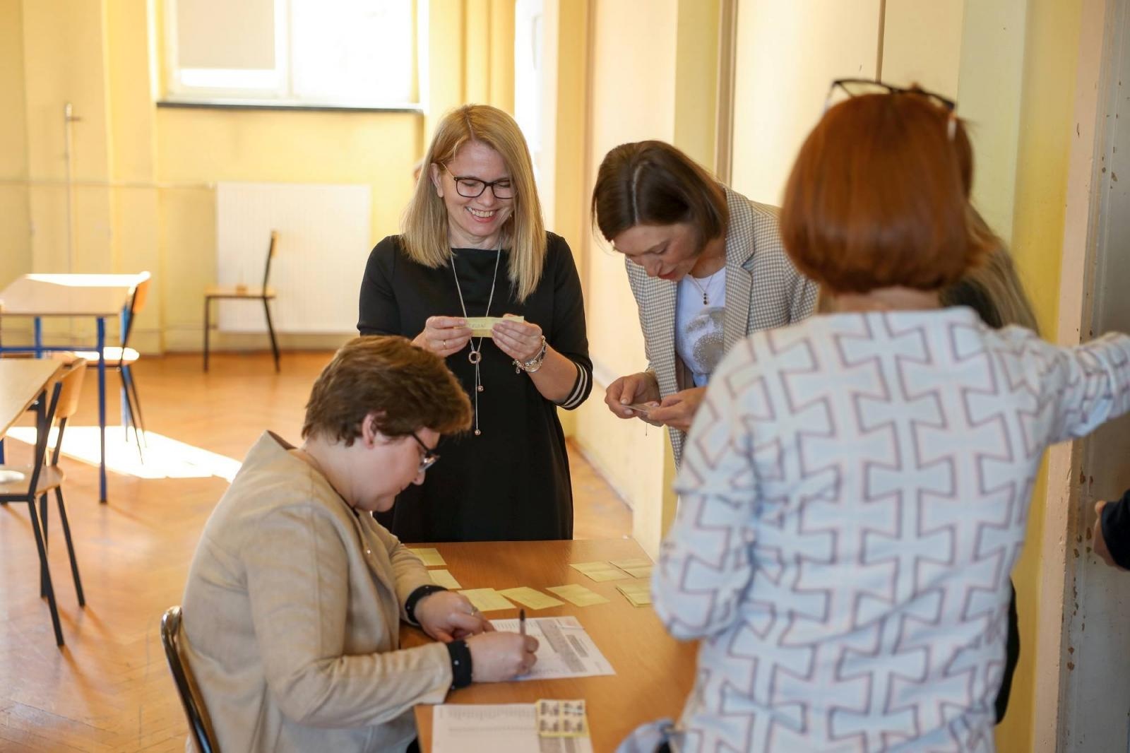 Zdjęcie w galerii na portalu naszraciborz.pl: Matura w raciborskim Ekonomiku [FOTO] wiadomości z regionu